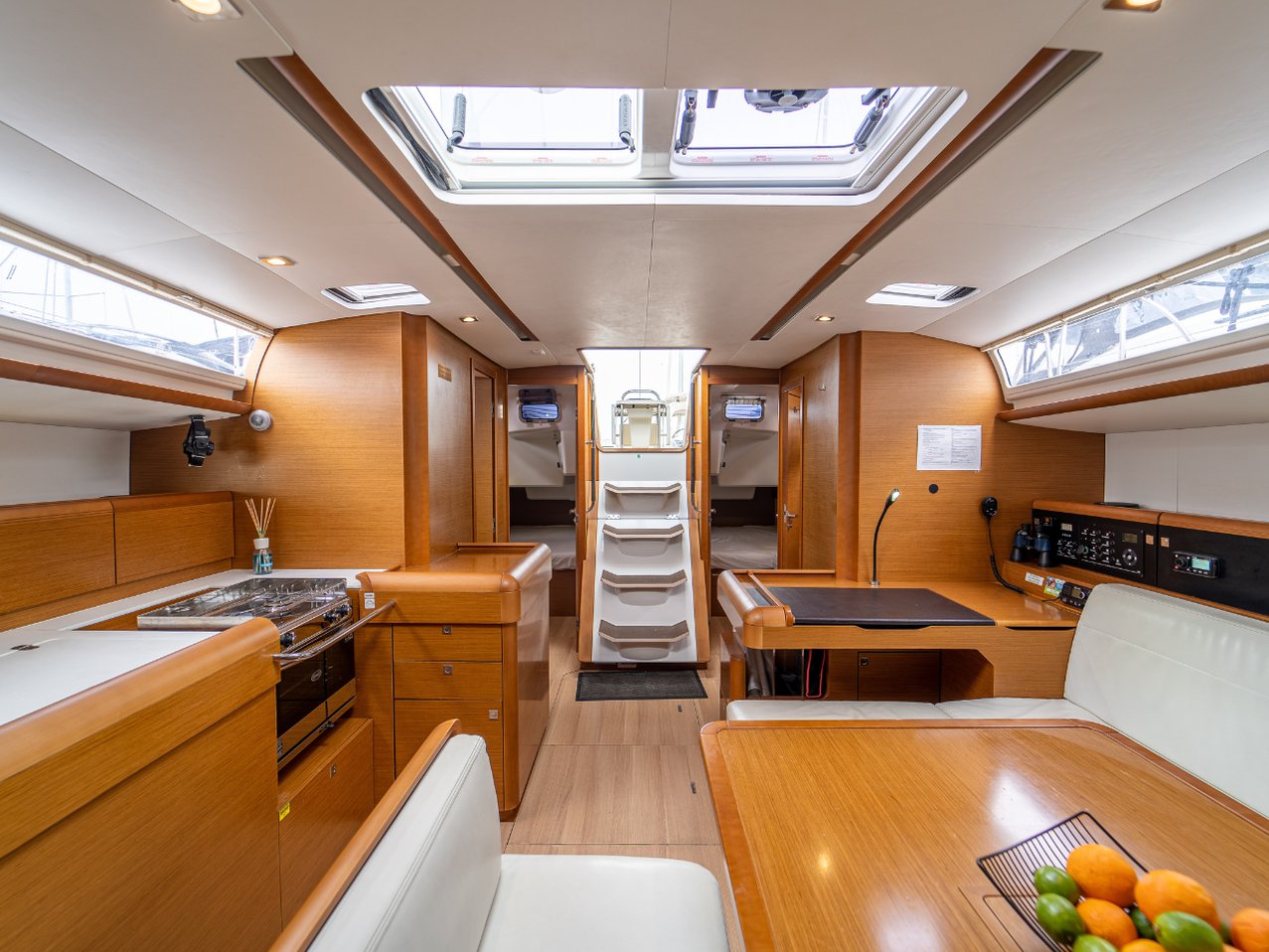 Sun Odyssey 519 - 5 cab. — photo 13