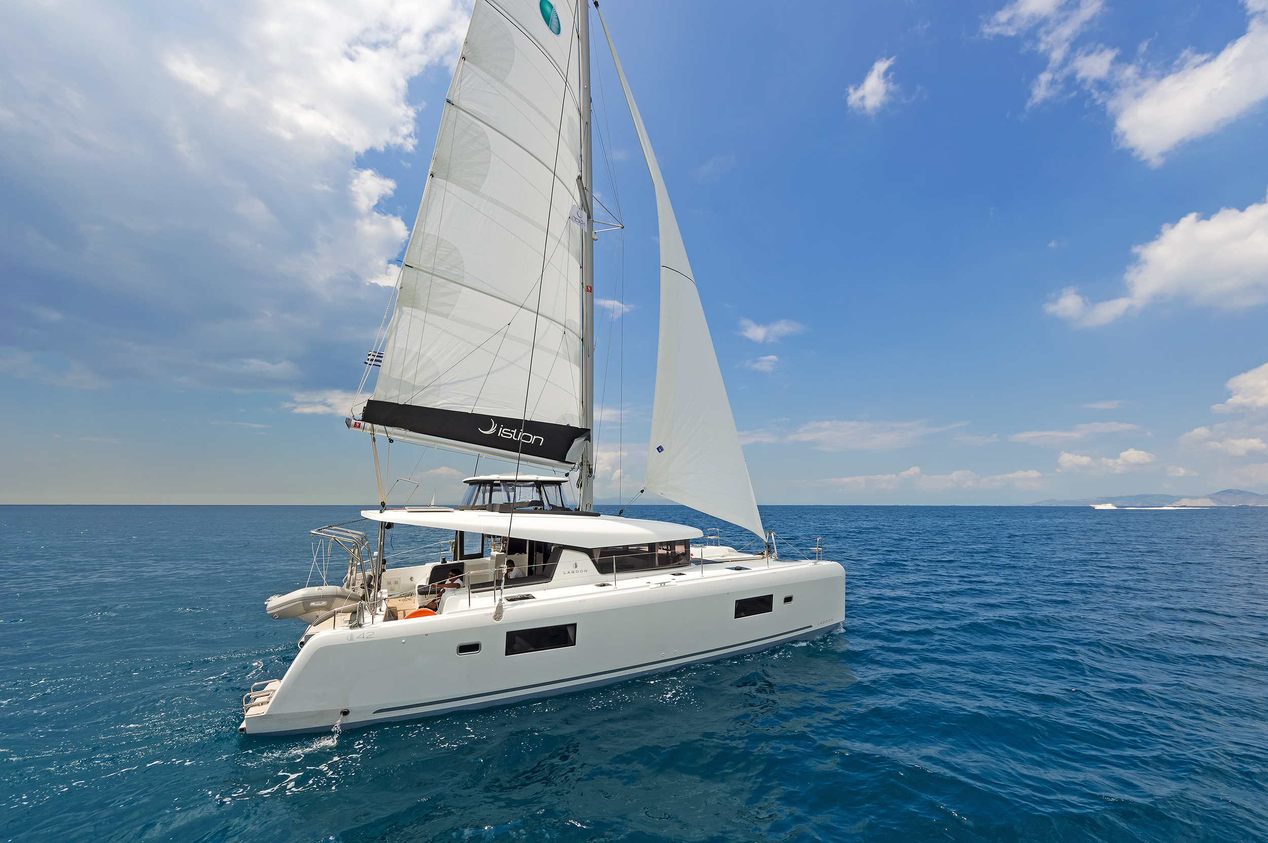 Lagoon 42 - 4 + 2 cab. — photo 8