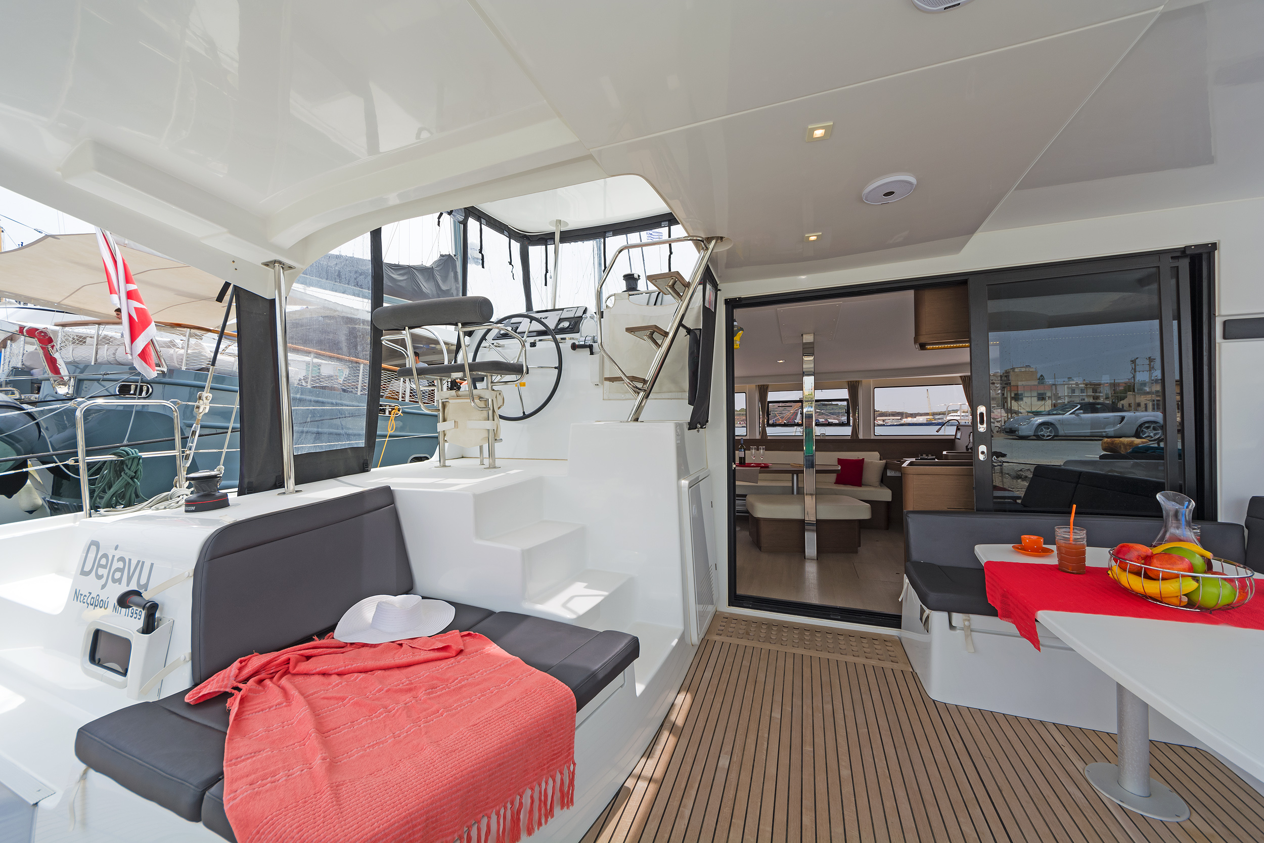 Lagoon 42 - 4 + 2 cab. — photo 17