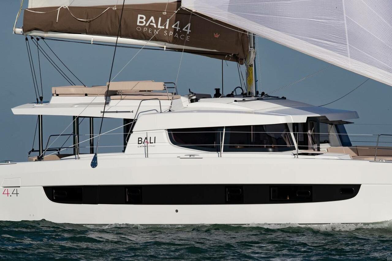 Bali 4.4 - 3 + 1 cab. — photo 2