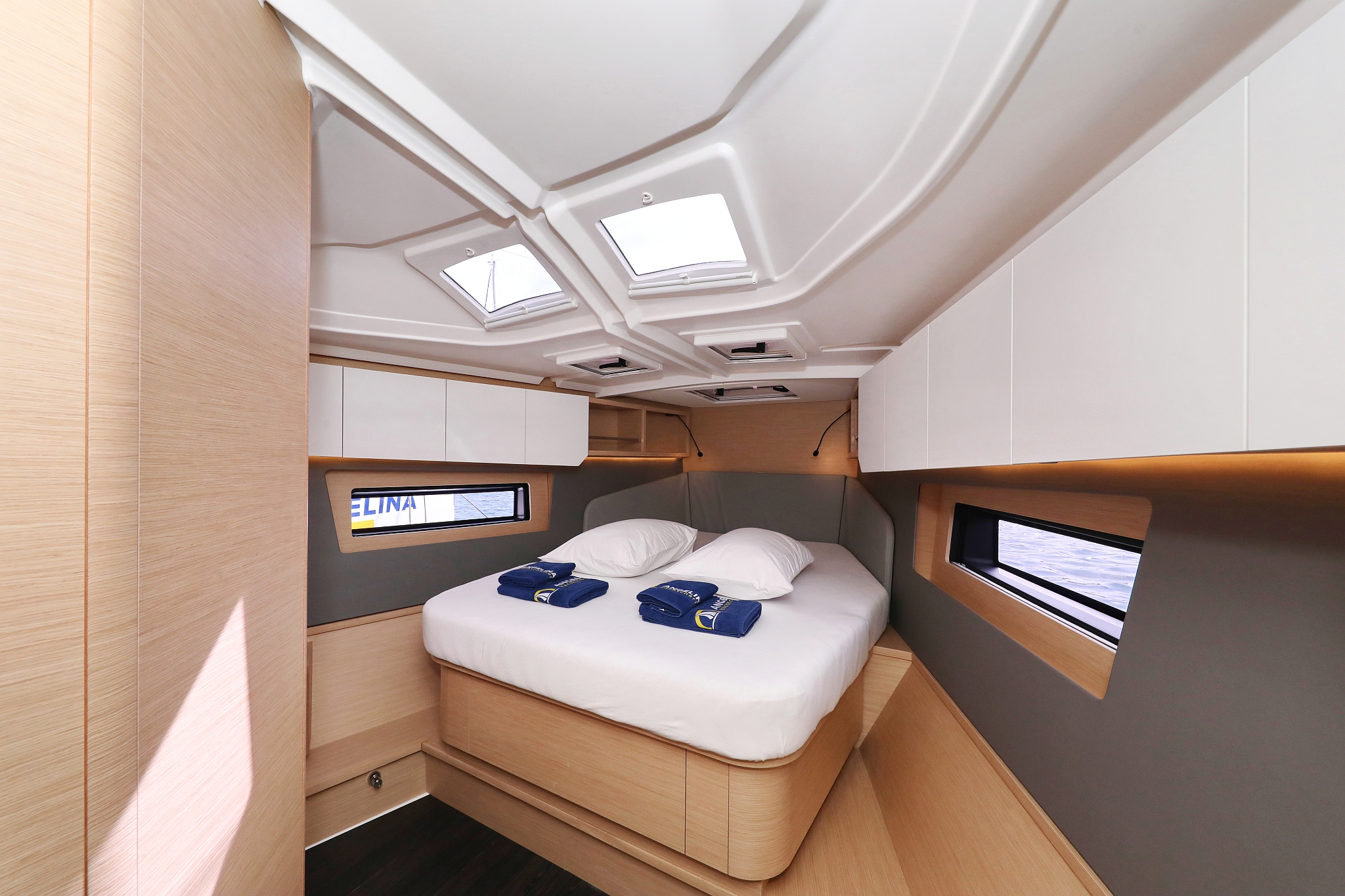 Dufour 41 - 3 cab. — photo 23