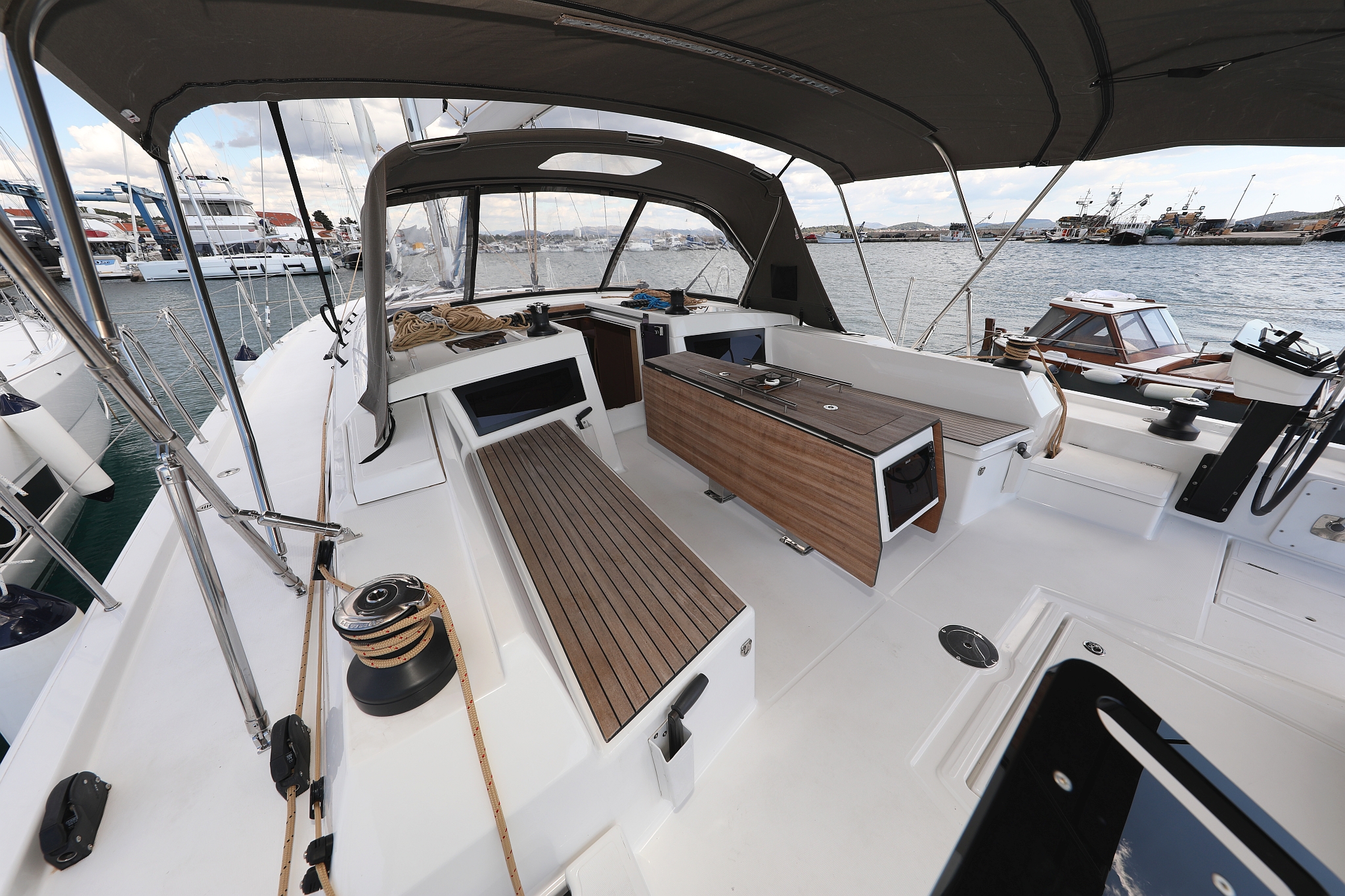 Dufour 470 - 5 cab. — photo 4
