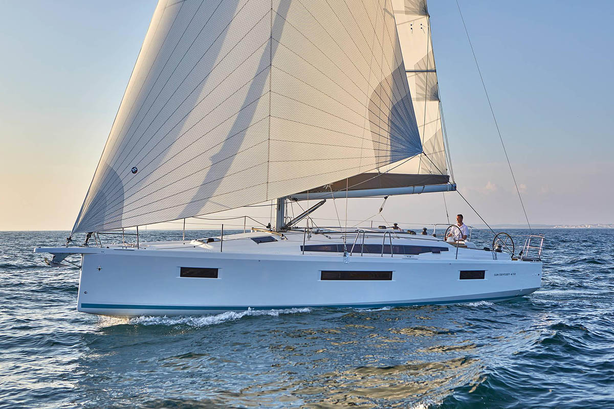 Sun Odyssey 410 - 3 cab. — photo 1