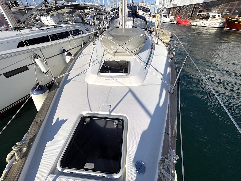 Bavaria 44 — photo 5