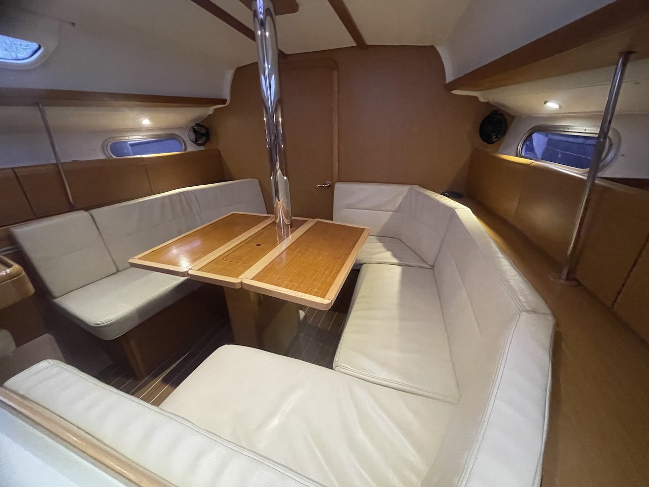 Sun Odyssey 36i — photo 8