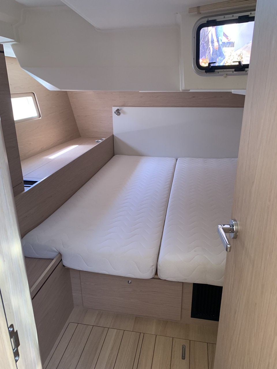 Oceanis 51.1 - 5 + 1 cab. — photo 11