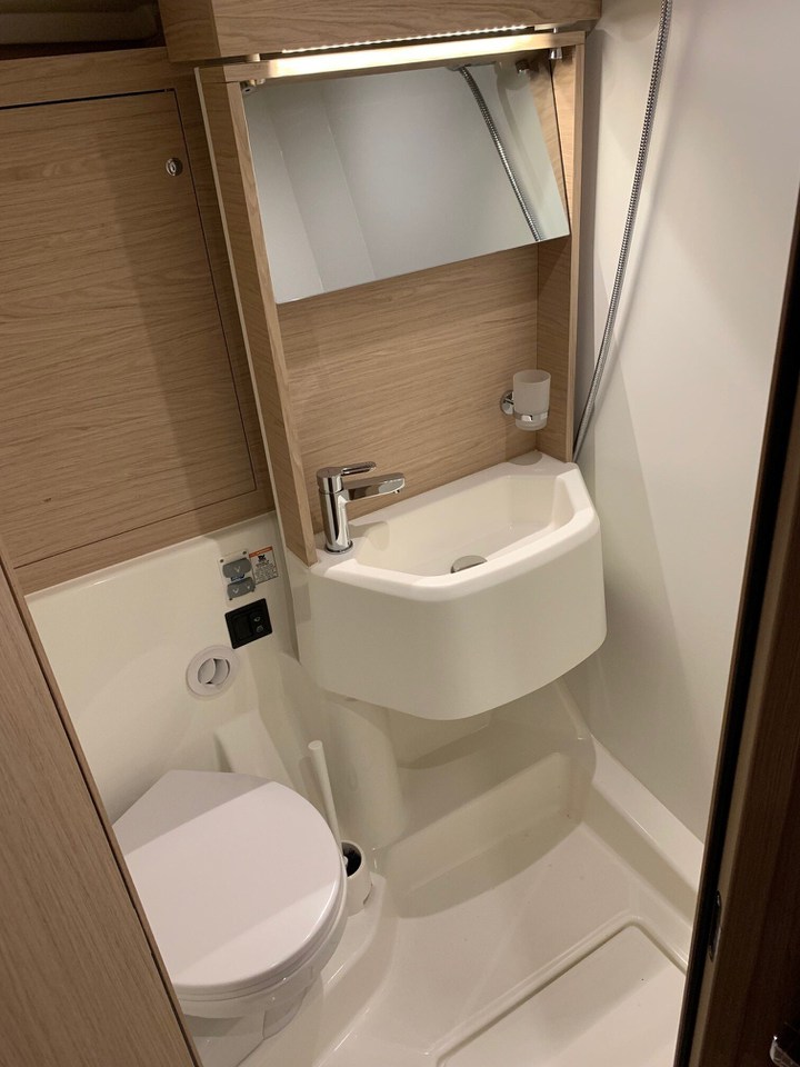 Oceanis 51.1 - 5 + 1 cab. — photo 13