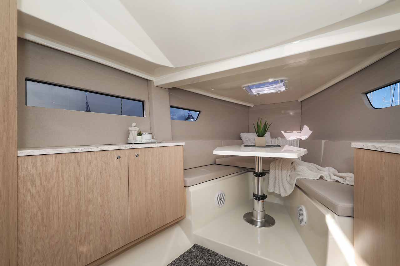 Nuva M9 Cabin — photo 13