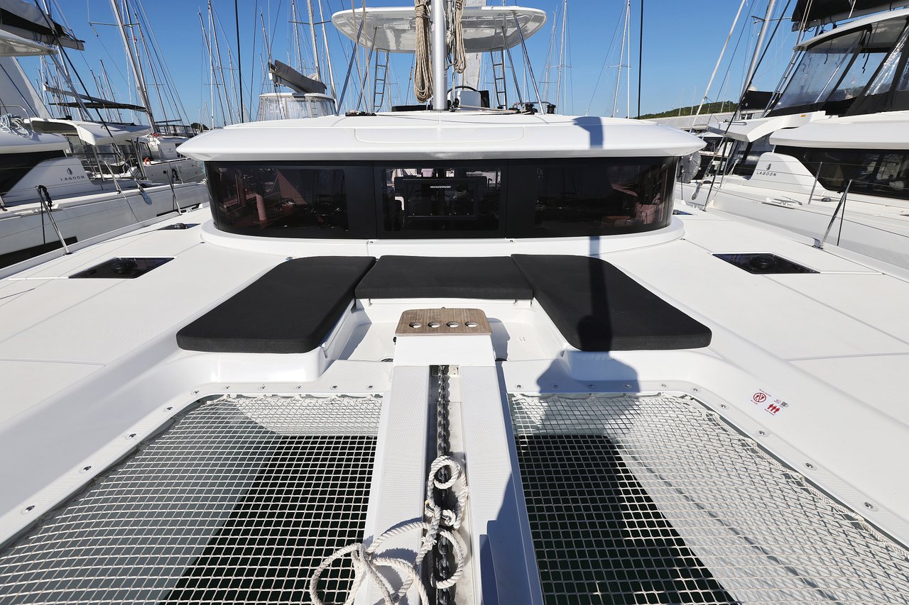 Lagoon 46 - 4 + 2 cab. — photo 10