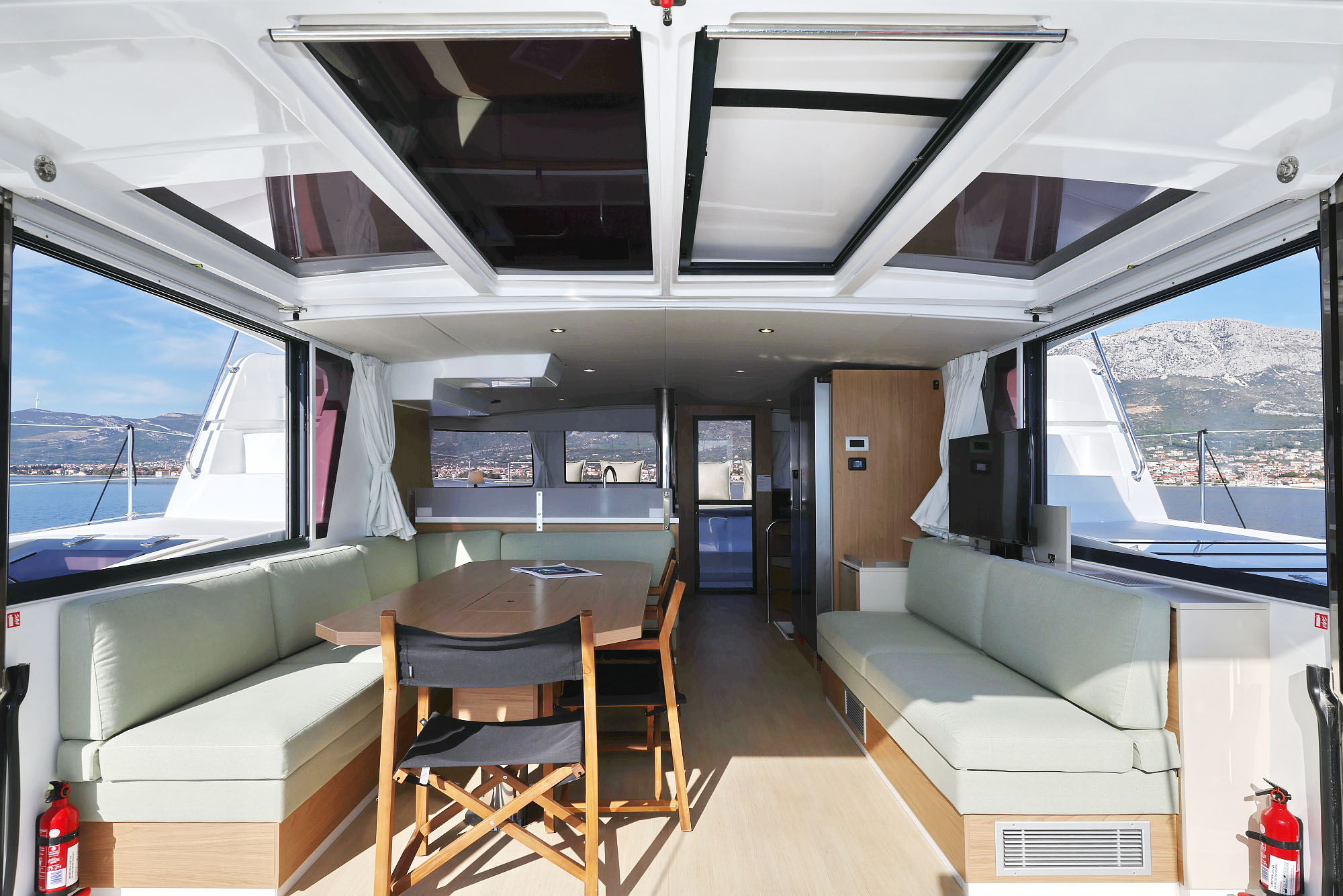 Bali 4.6 - 5 + 1 cab. — photo 12
