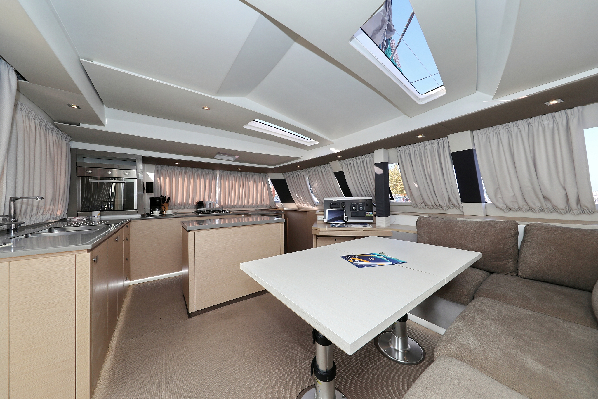 Fountaine Pajot Saba 50 - 6 + 1 cab. — photo 13