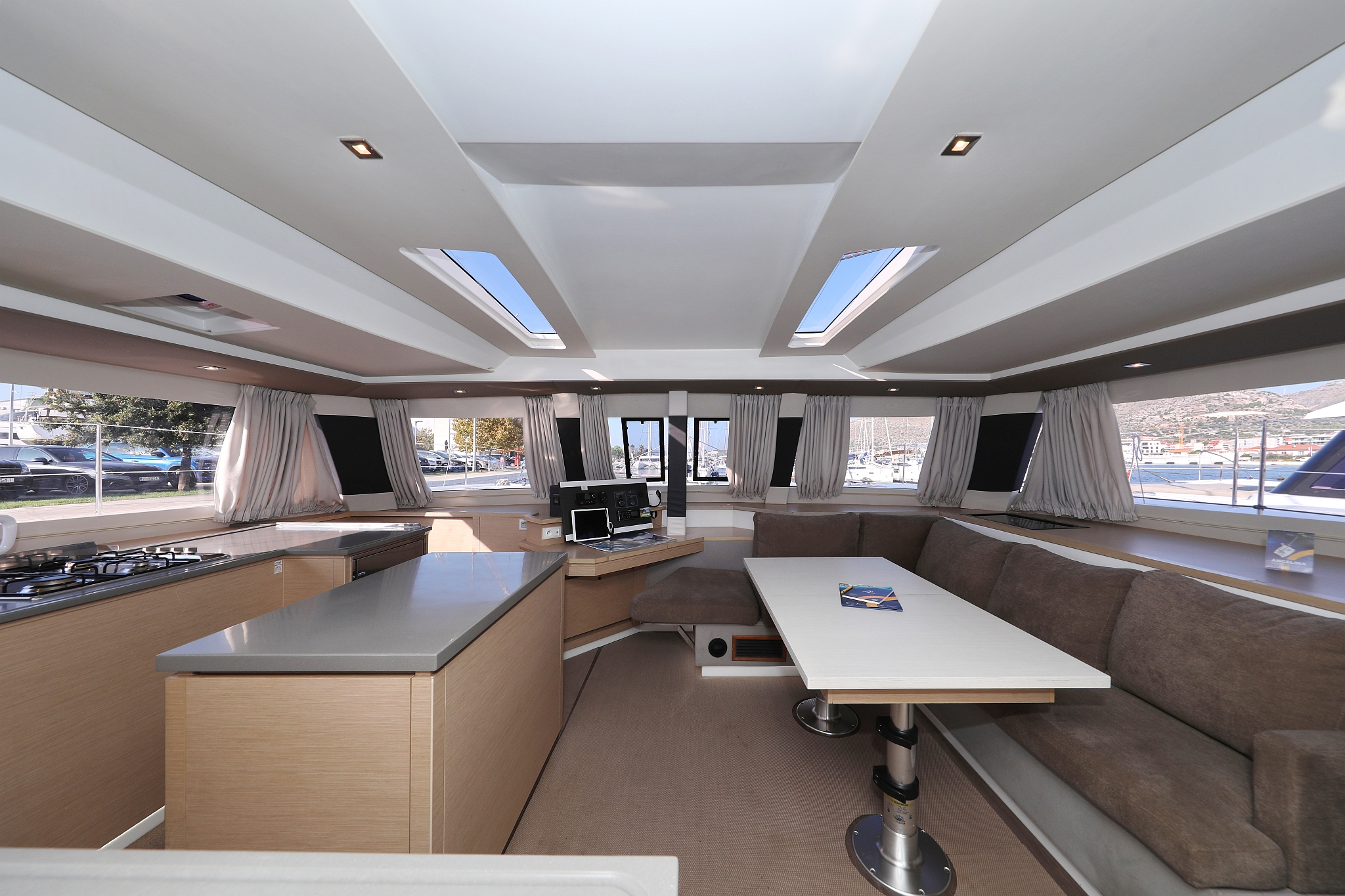 Fountaine Pajot Saba 50 - 6 + 1 cab. — photo 14