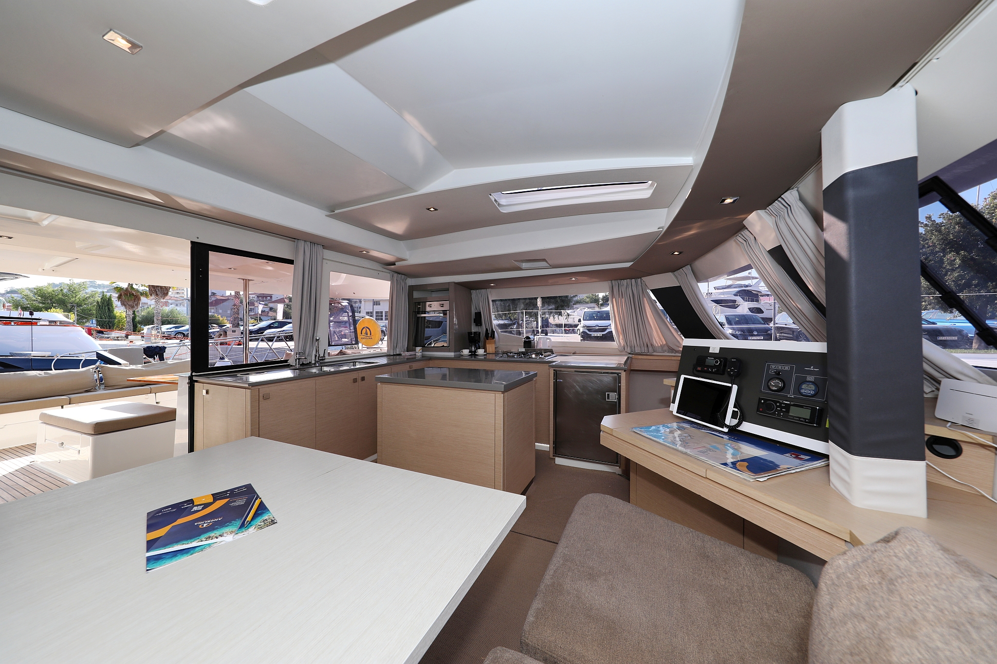 Fountaine Pajot Saba 50 - 6 + 1 cab. — photo 17