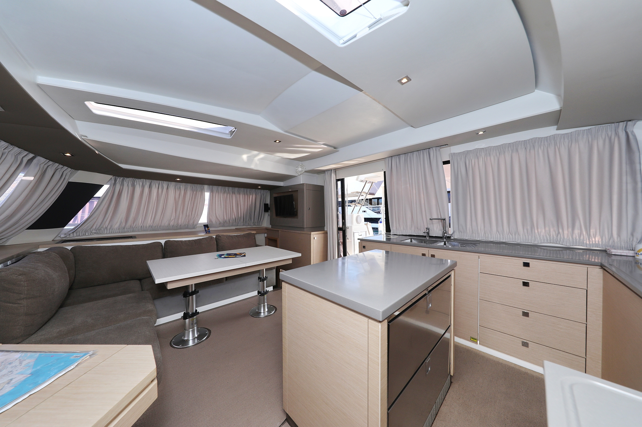 Fountaine Pajot Saba 50 - 6 + 1 cab. — photo 22