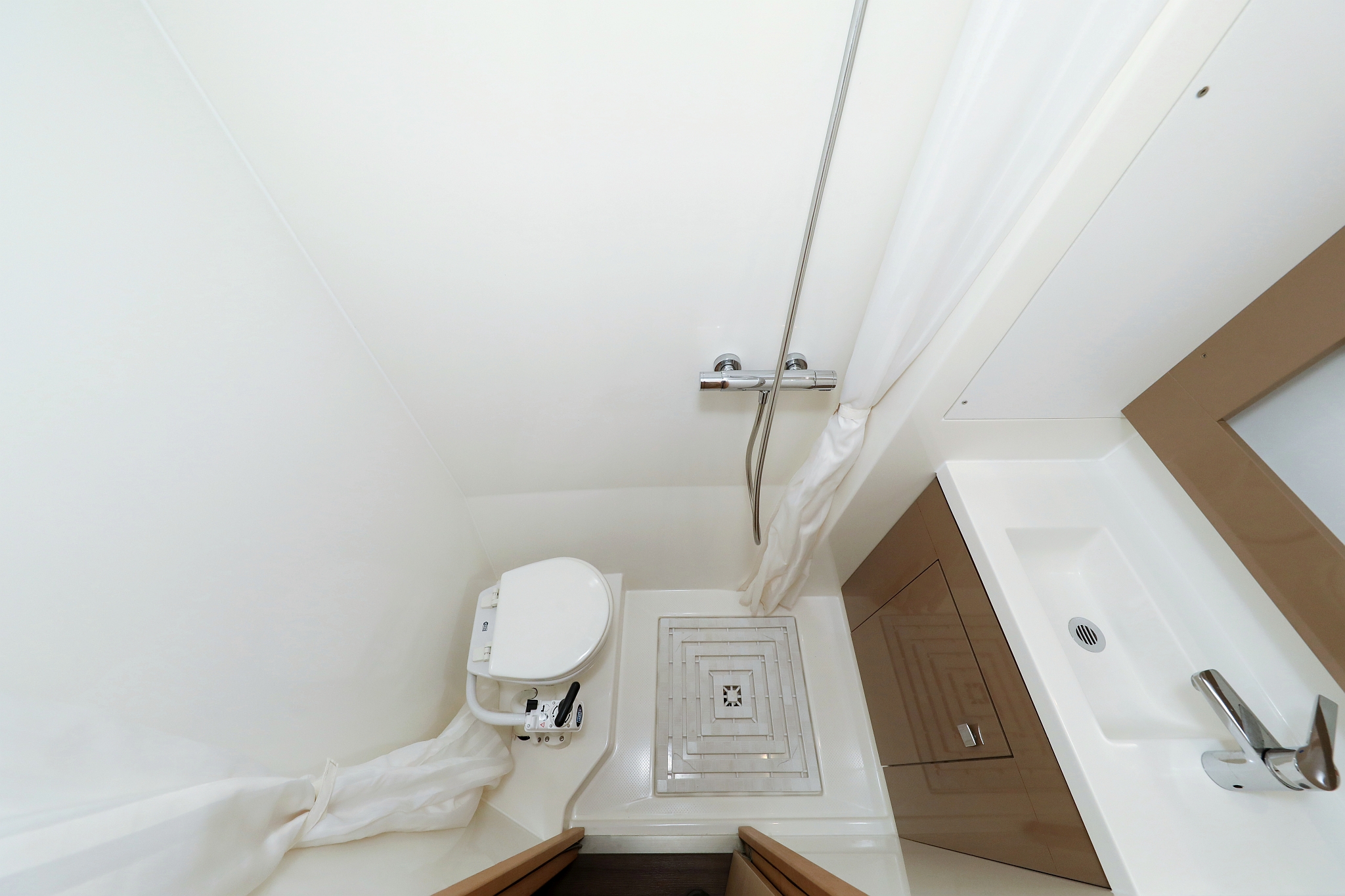 Fountaine Pajot Saba 50 - 6 + 1 cab. — photo 35