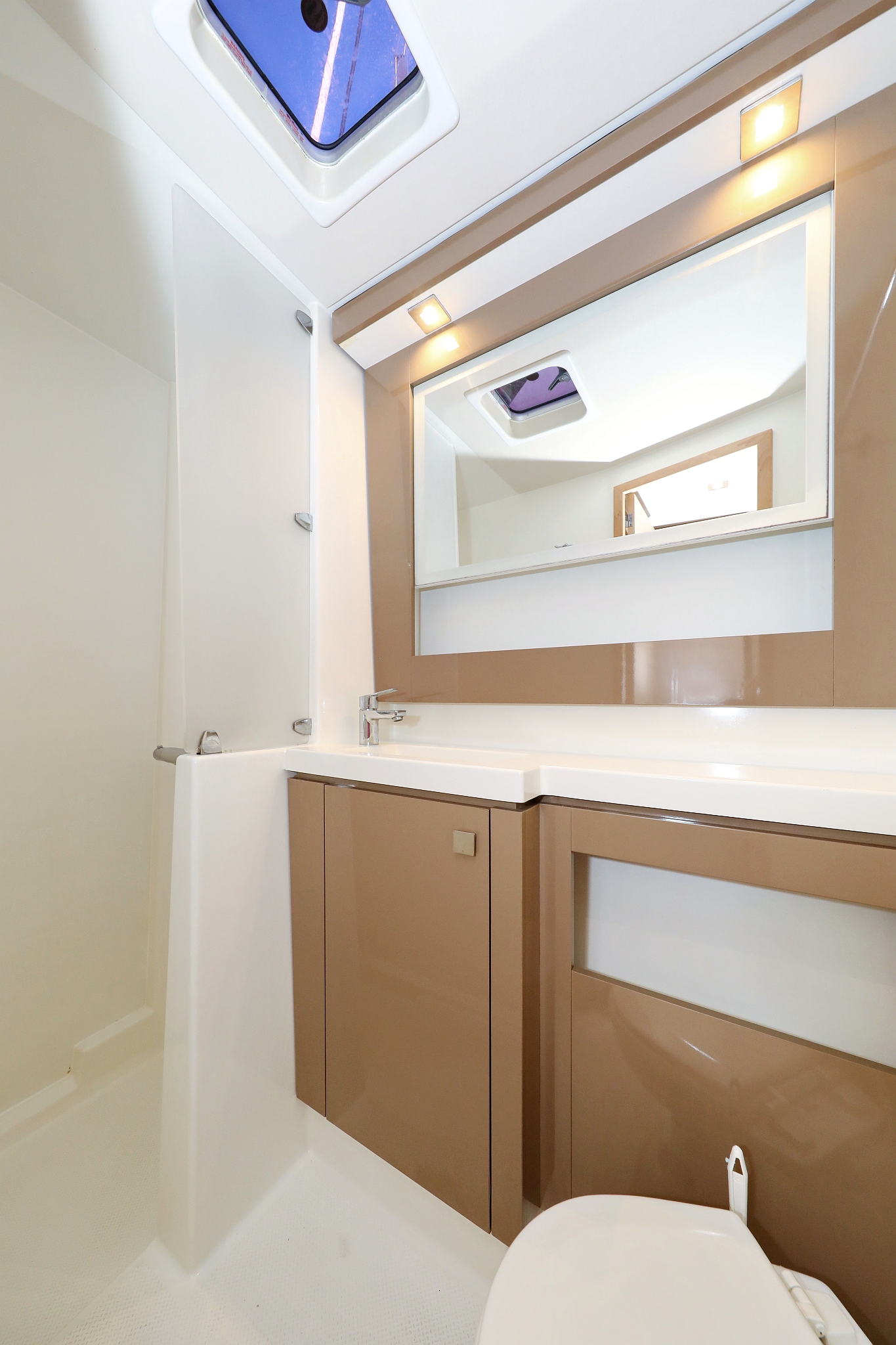 Fountaine Pajot Saba 50 - 6 + 1 cab. — photo 37