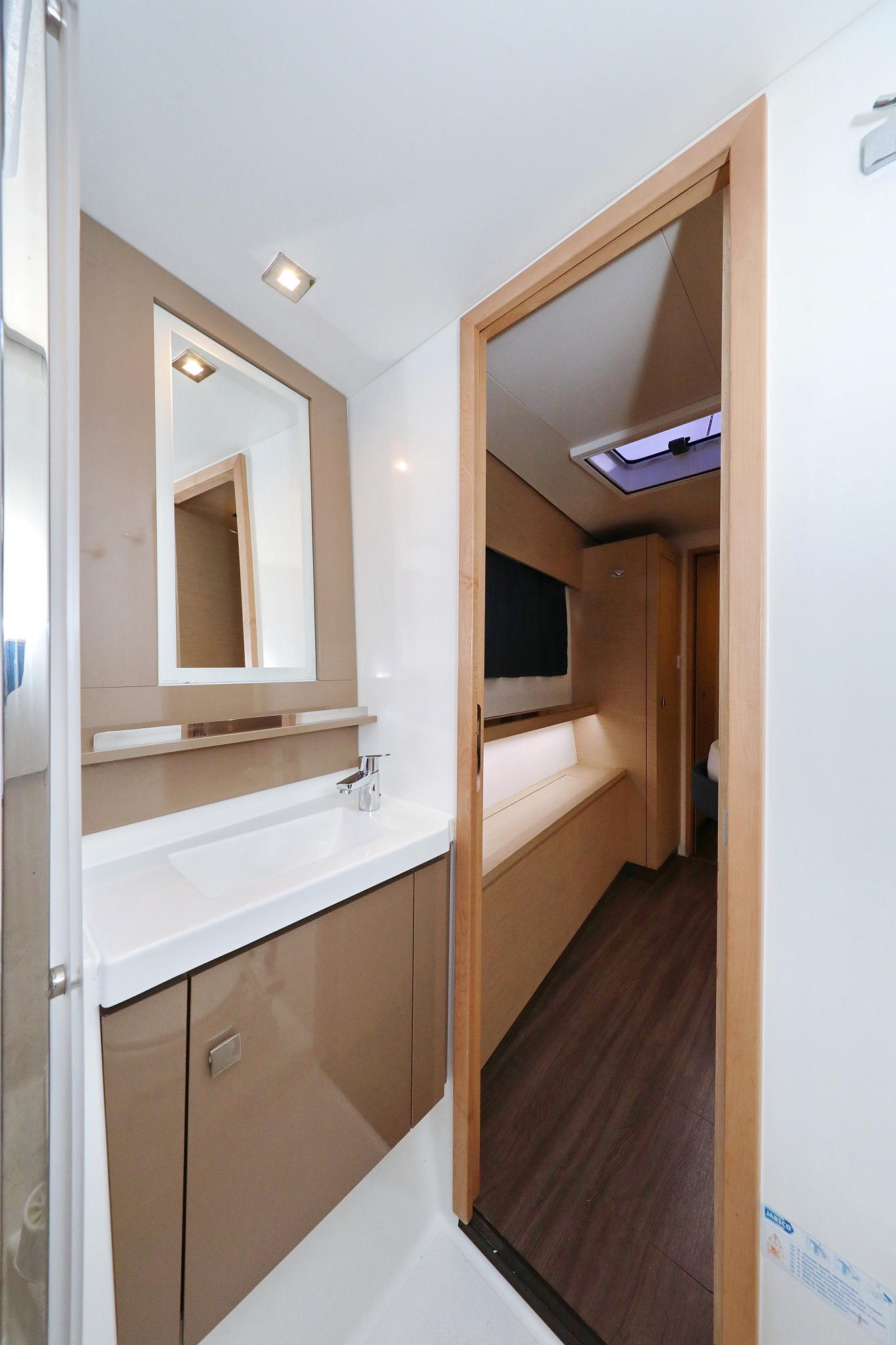 Fountaine Pajot Saba 50 - 6 + 1 cab. — photo 42