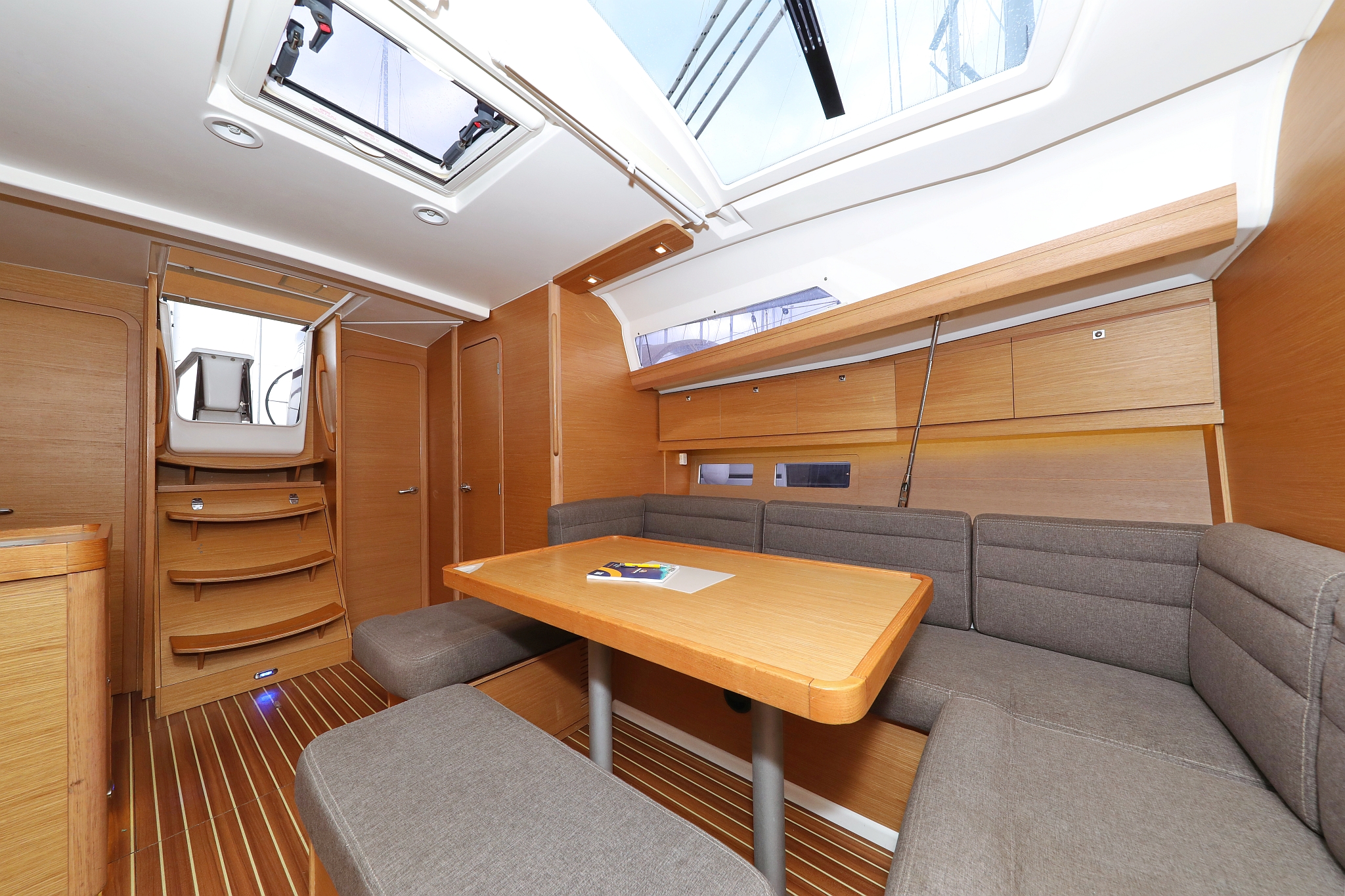Dufour 412 GL — photo 16