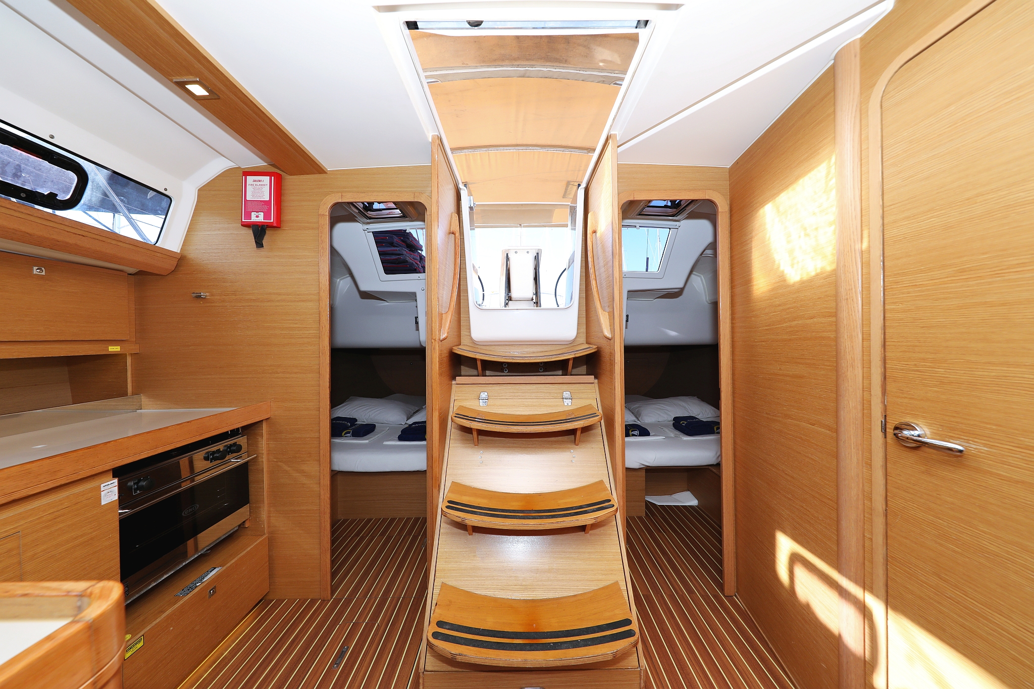 Dufour 412 GL — photo 22