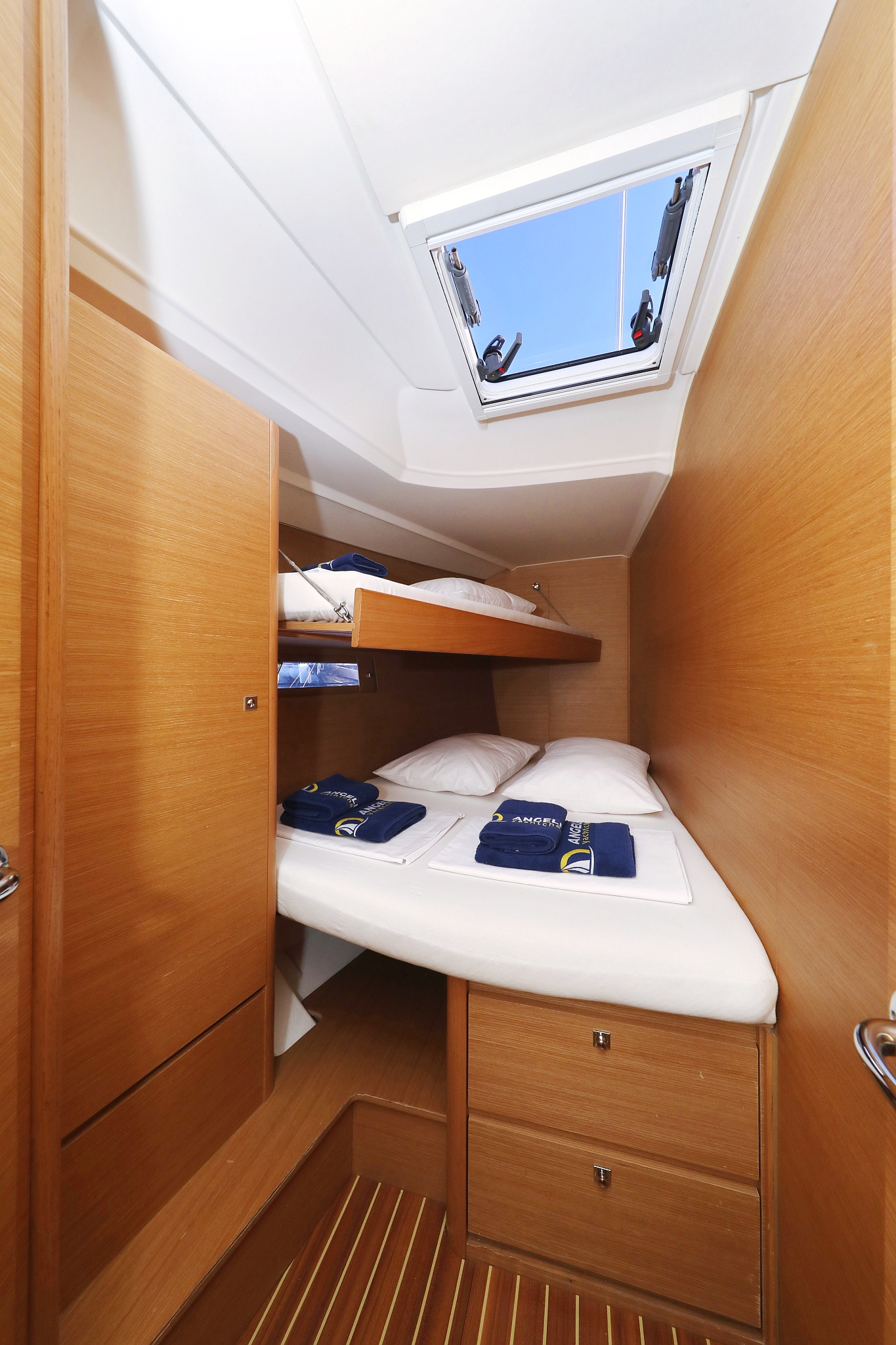Dufour 460 GL — photo 17