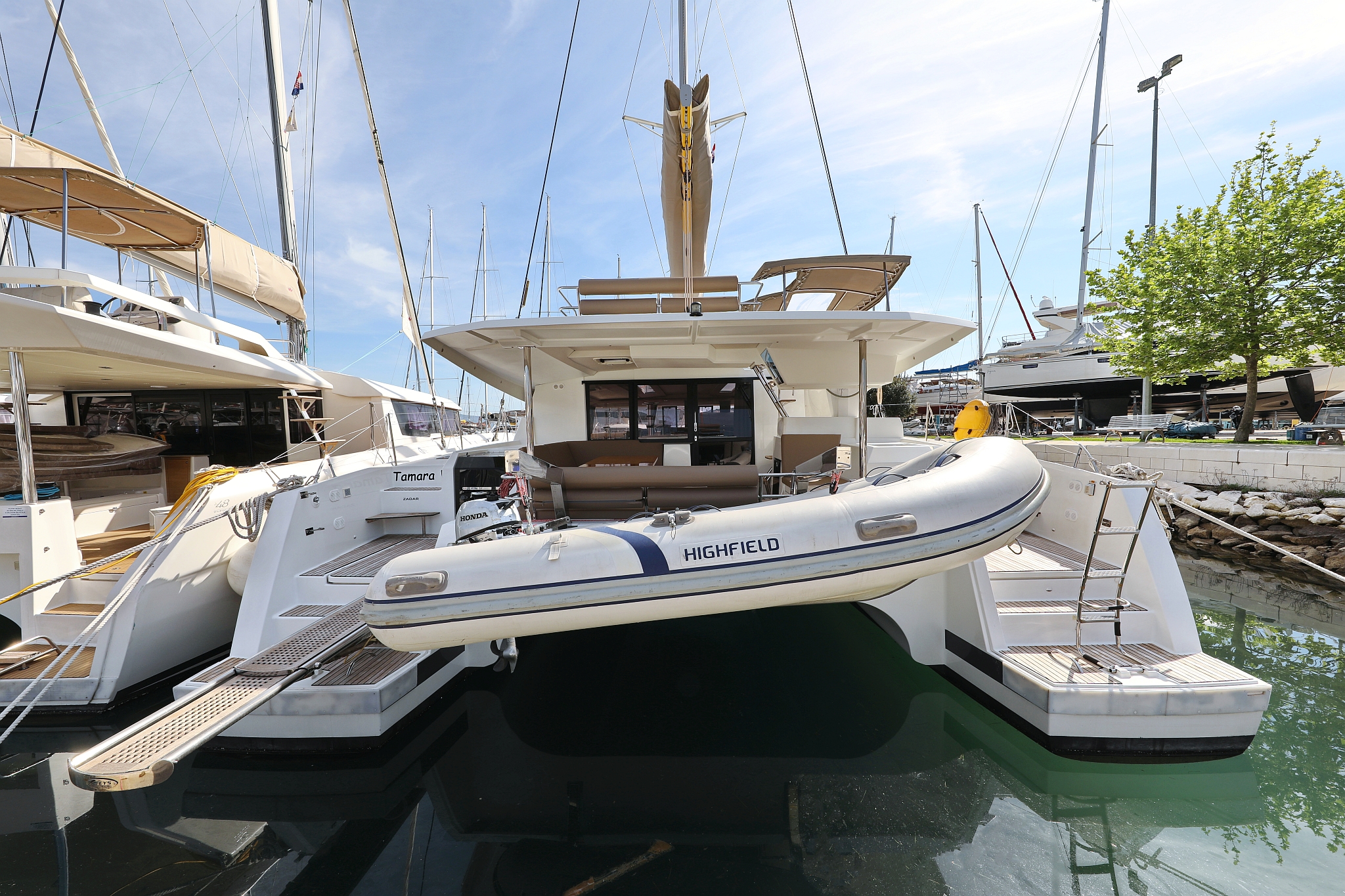 Fountaine Pajot Saona 47 Quintet - 5 + 1 cab. — photo 1
