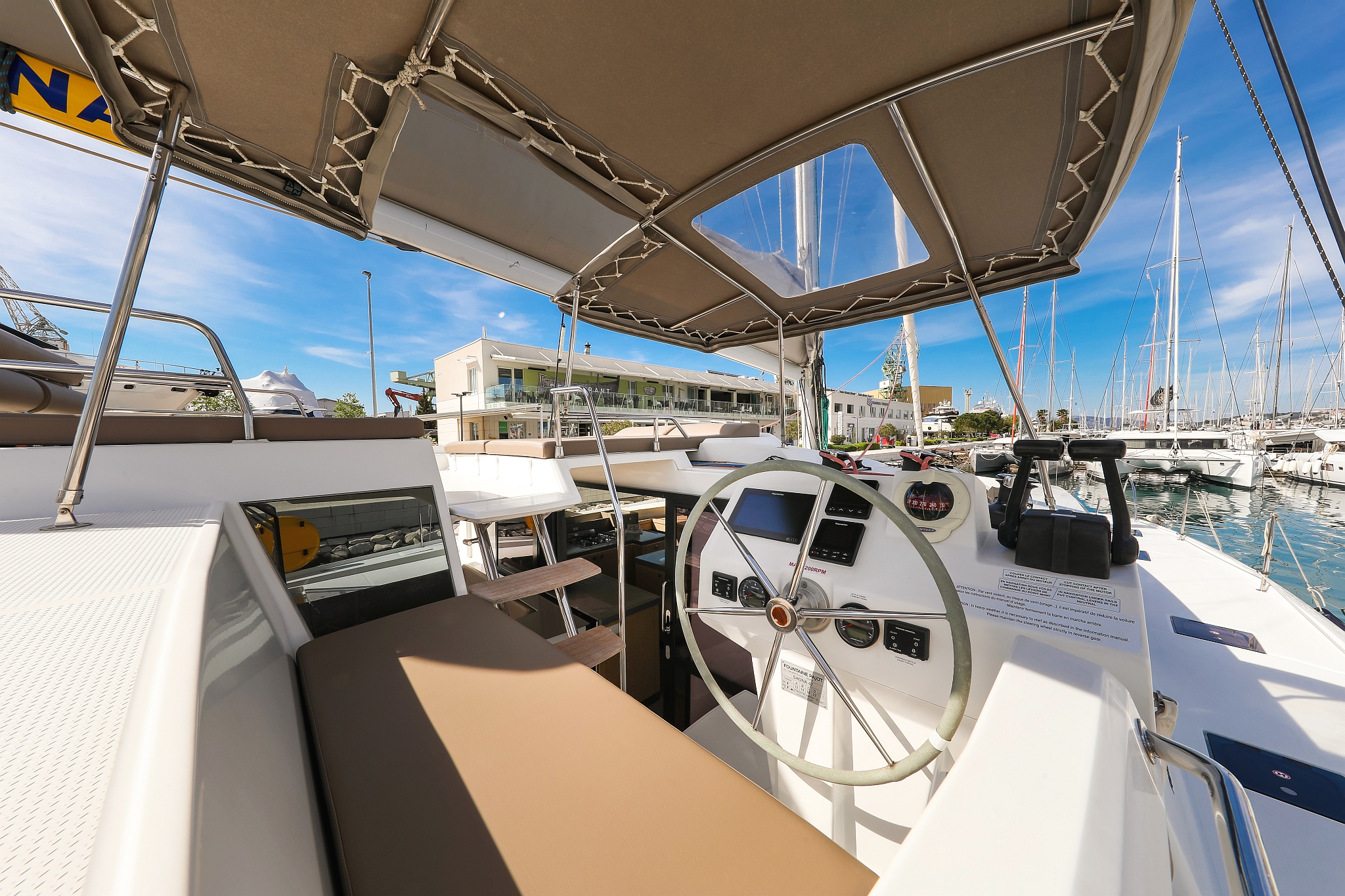 Fountaine Pajot Saona 47 Quintet - 5 + 1 cab. — photo 44