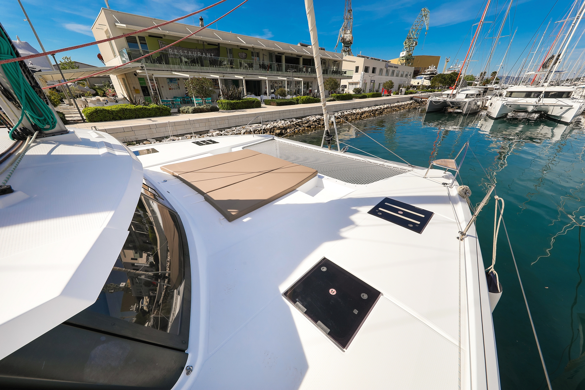 Fountaine Pajot Saona 47 Quintet - 5 + 1 cab. — photo 47
