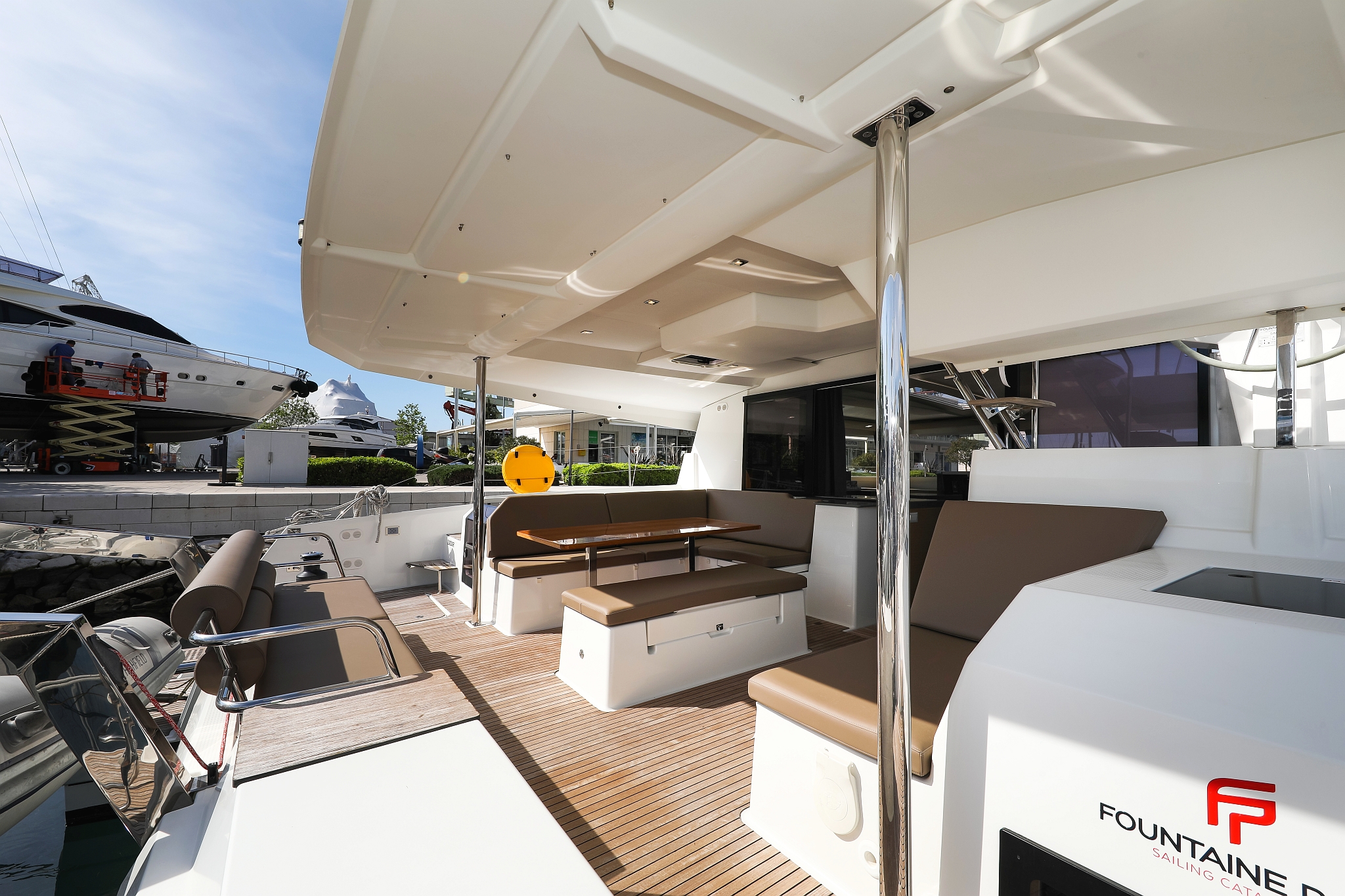 Fountaine Pajot Saona 47 Quintet - 5 + 1 cab. — photo 4