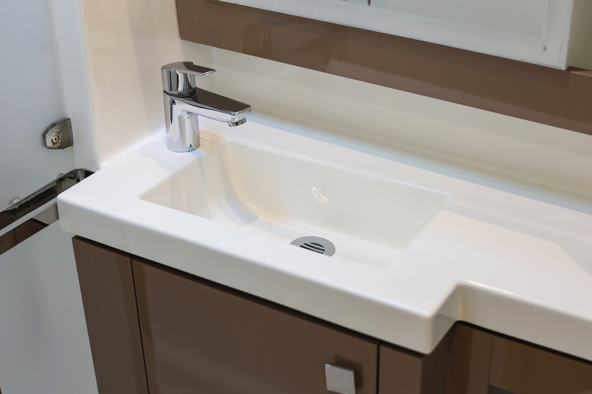 Fountaine Pajot Saona 47 Quintet - 5 + 1 cab. — photo 40