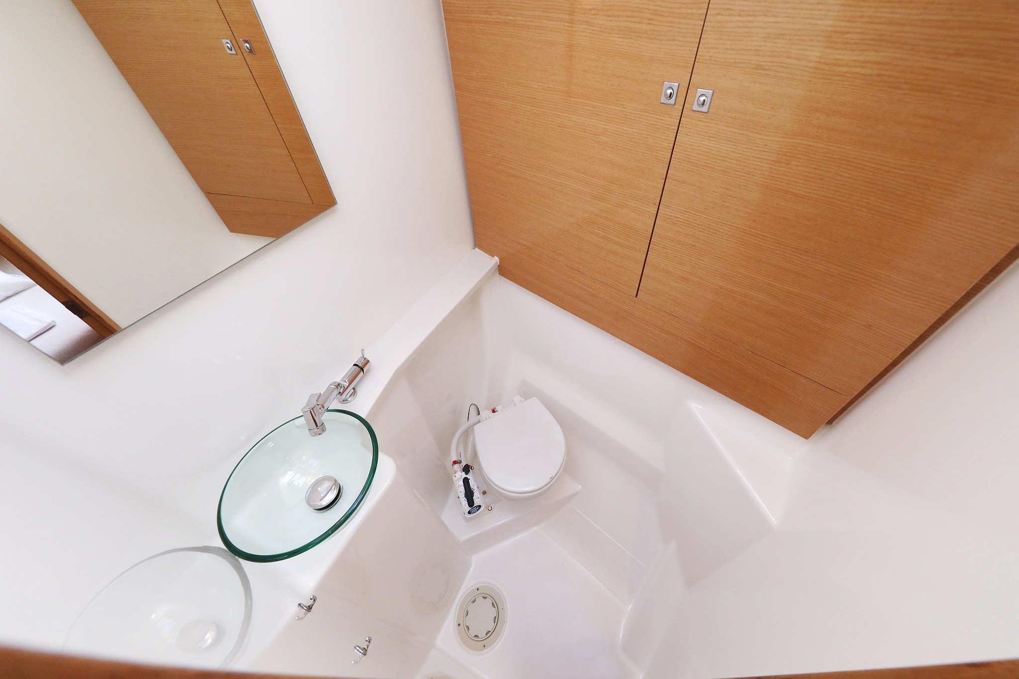 Dufour 460 GL — photo 25