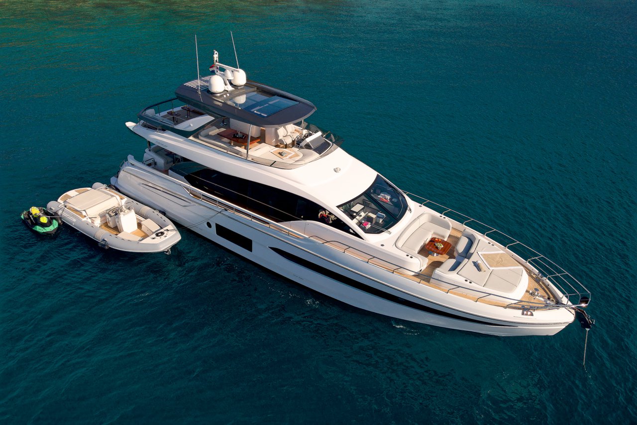 Azimut 78 Fly - 4 + 1 cab. — photo 6