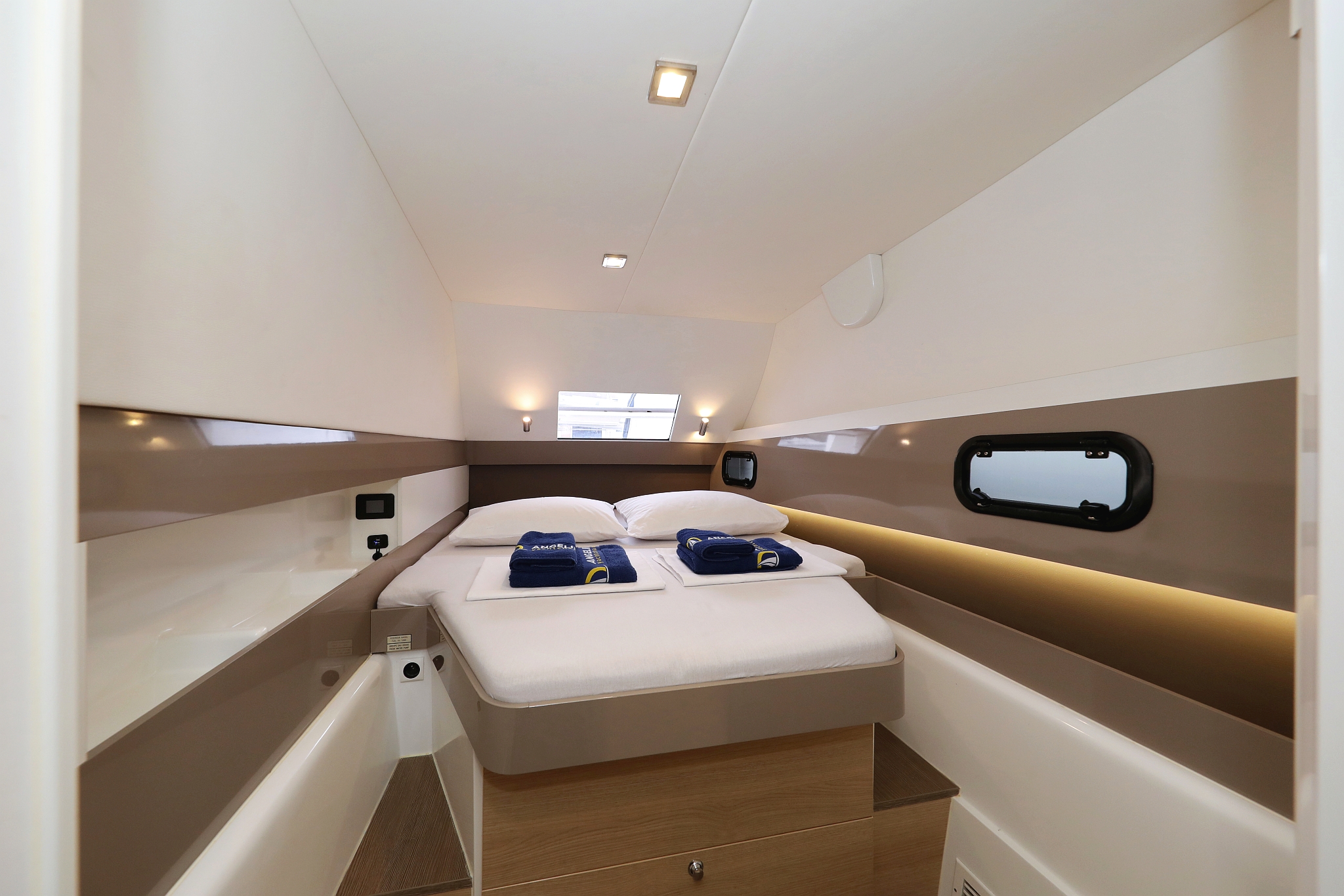 Bali 4.3 - 4 + 2 cab. — photo 24