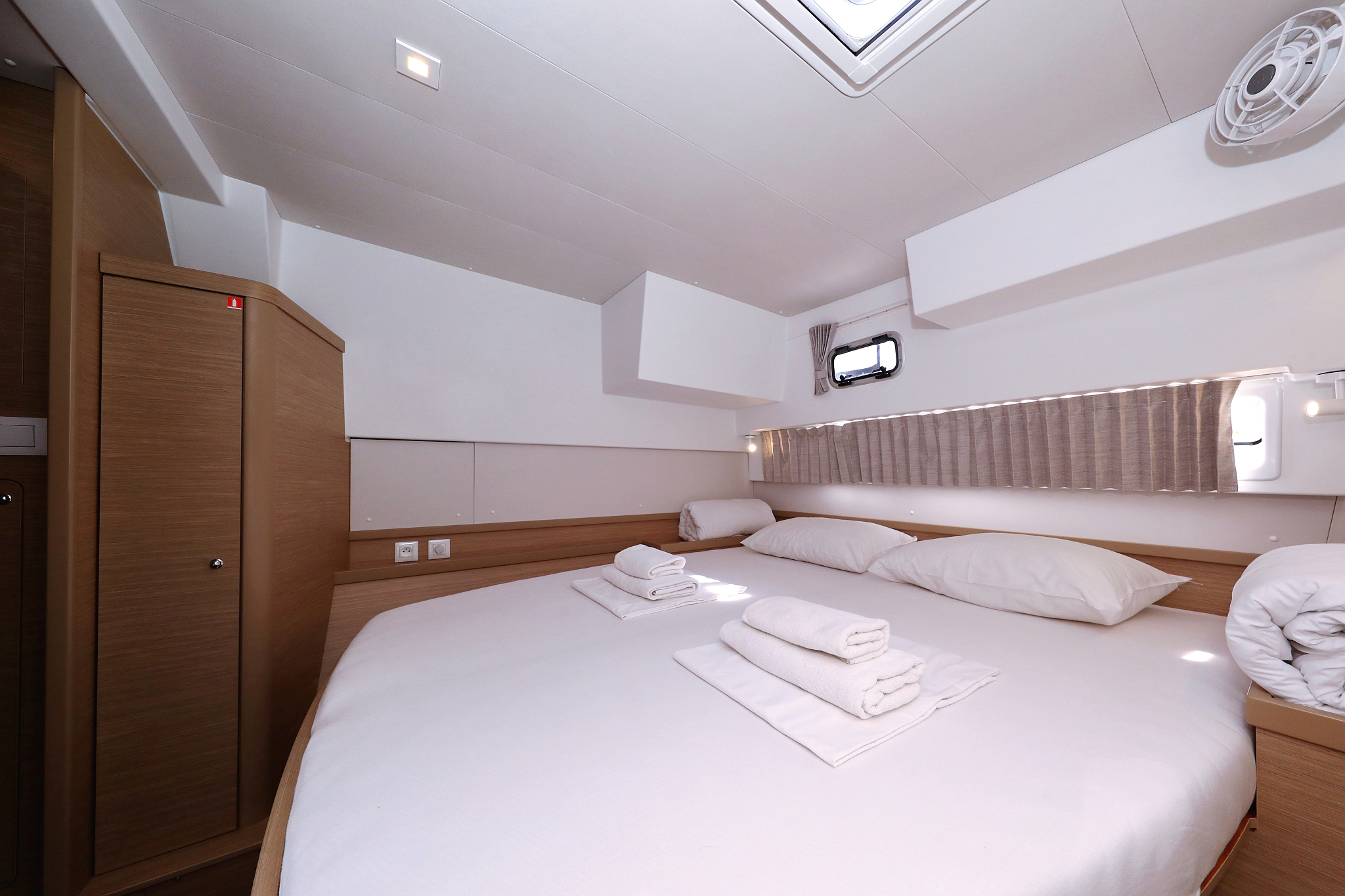 Lagoon 42 - 4 + 2 cab. — photo 67
