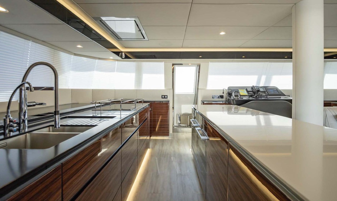 Sunreef 60 — photo 17