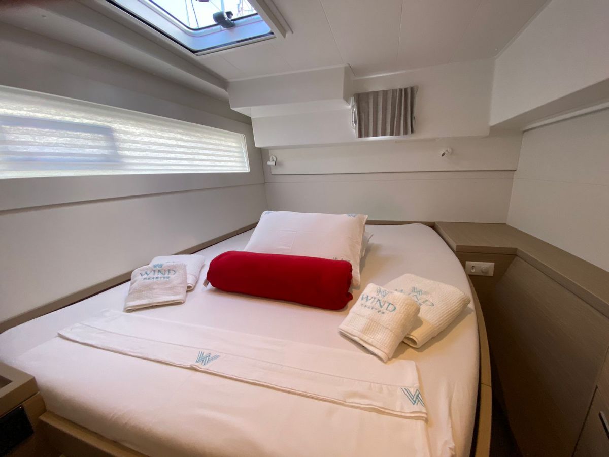 Lagoon 40 - 4 cab. — photo 10