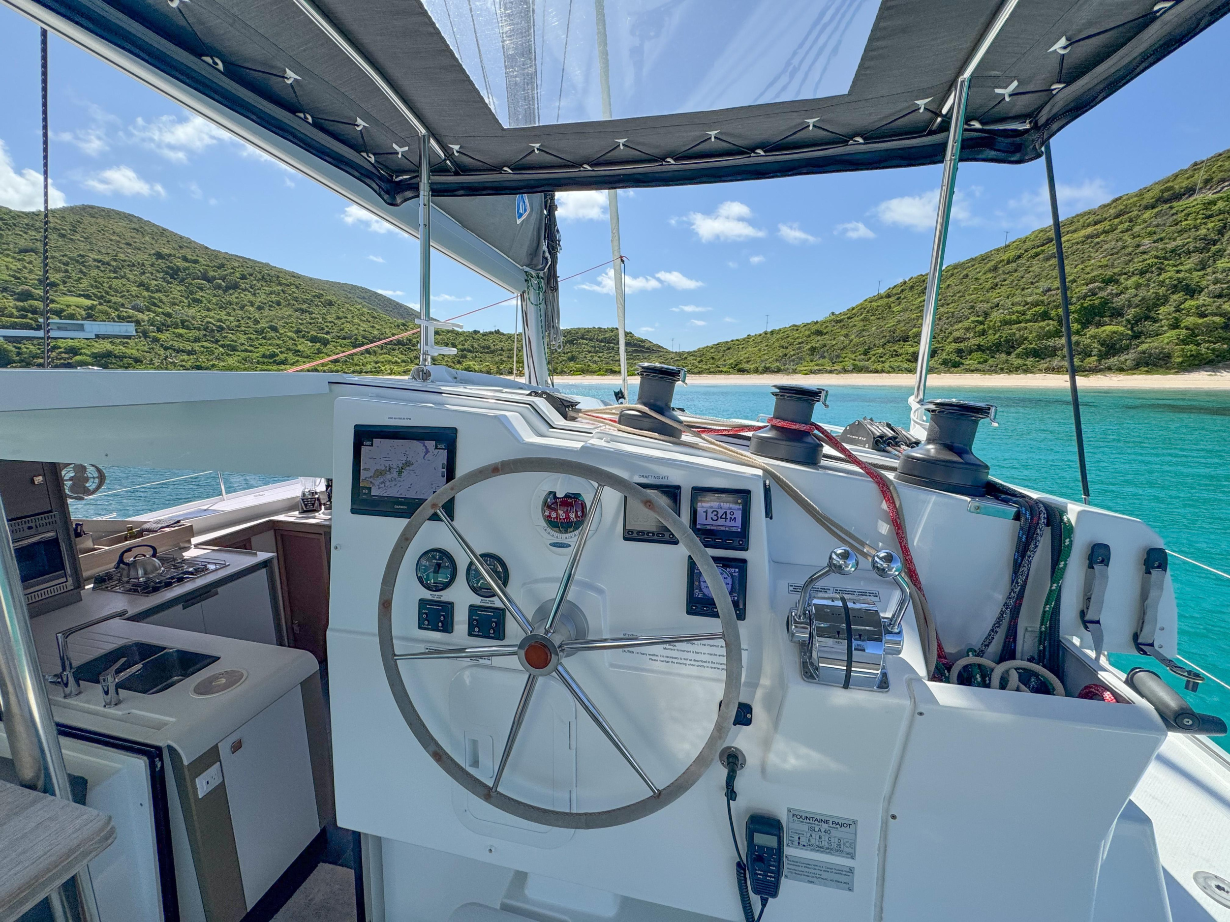 Fountaine Pajot Isla 40 - 4 + 1 cab. — photo 10