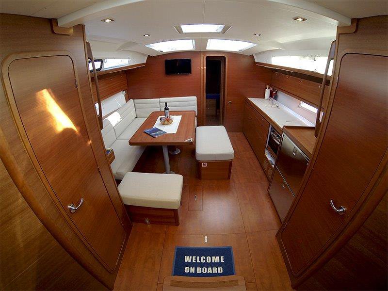 Dufour 460 GL — photo 10