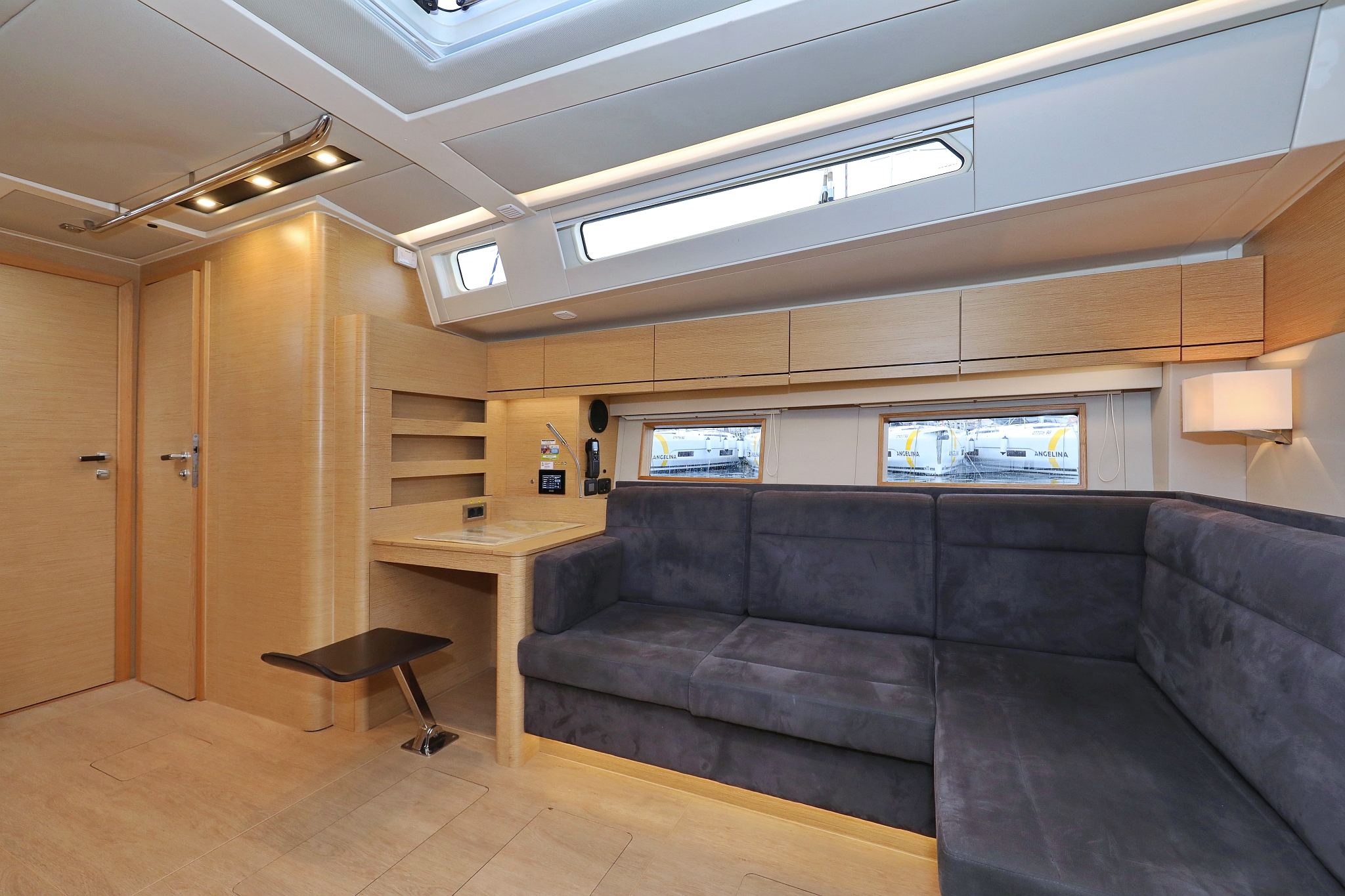 Hanse 548 - 5 + 1 cab. — photo 13