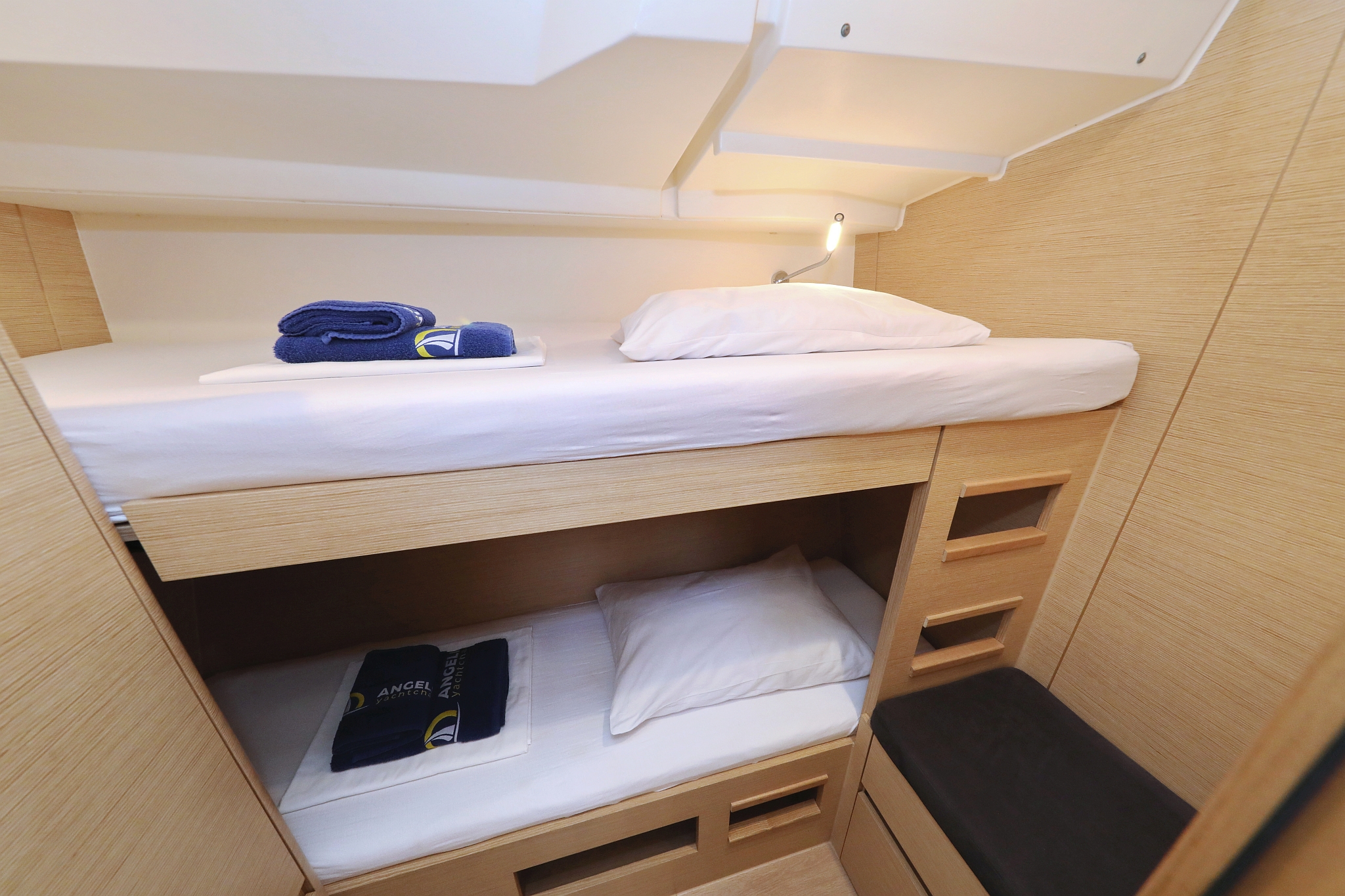 Hanse 548 - 5 + 1 cab. — photo 19