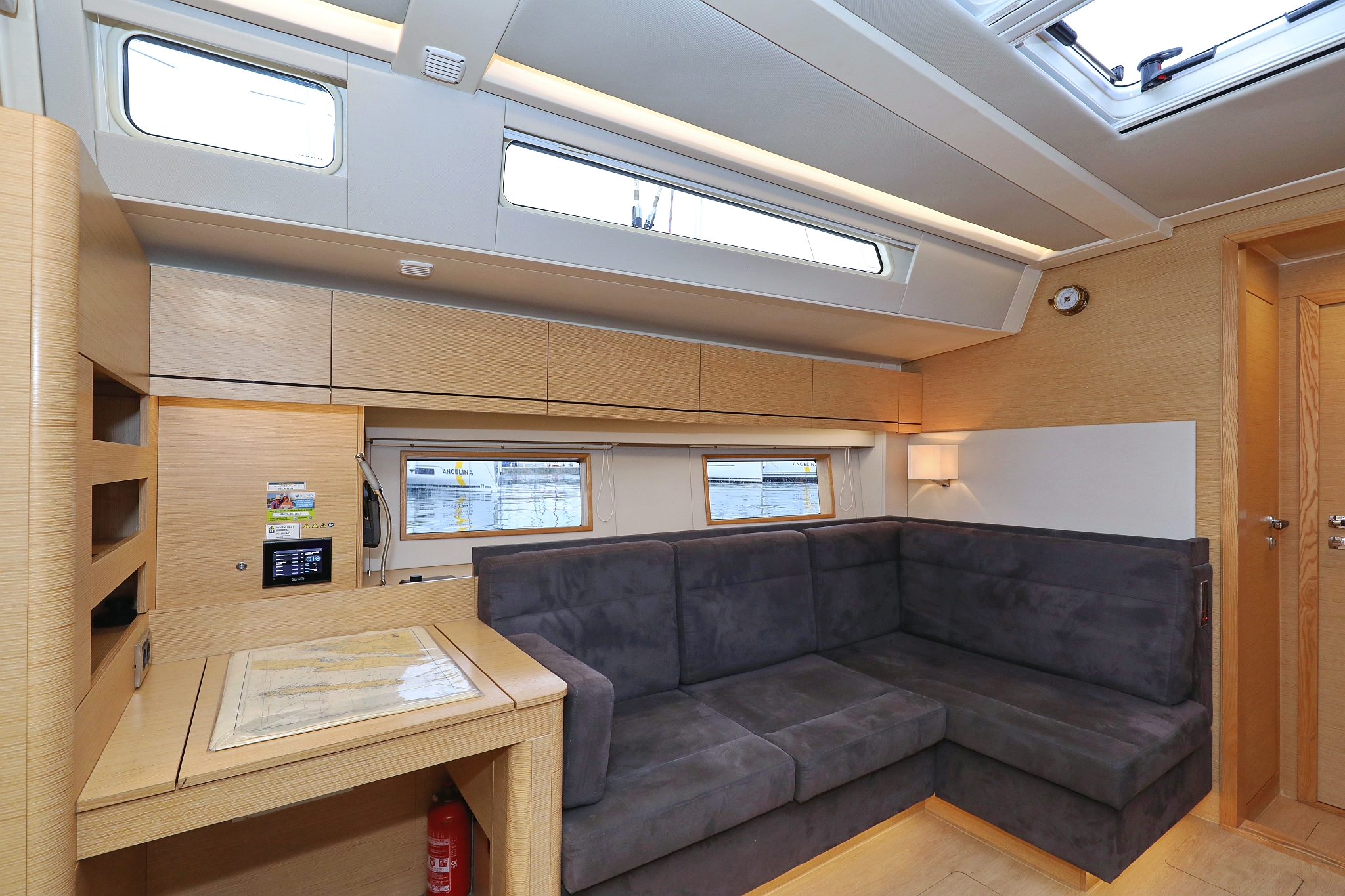 Hanse 548 - 5 + 1 cab. — photo 5