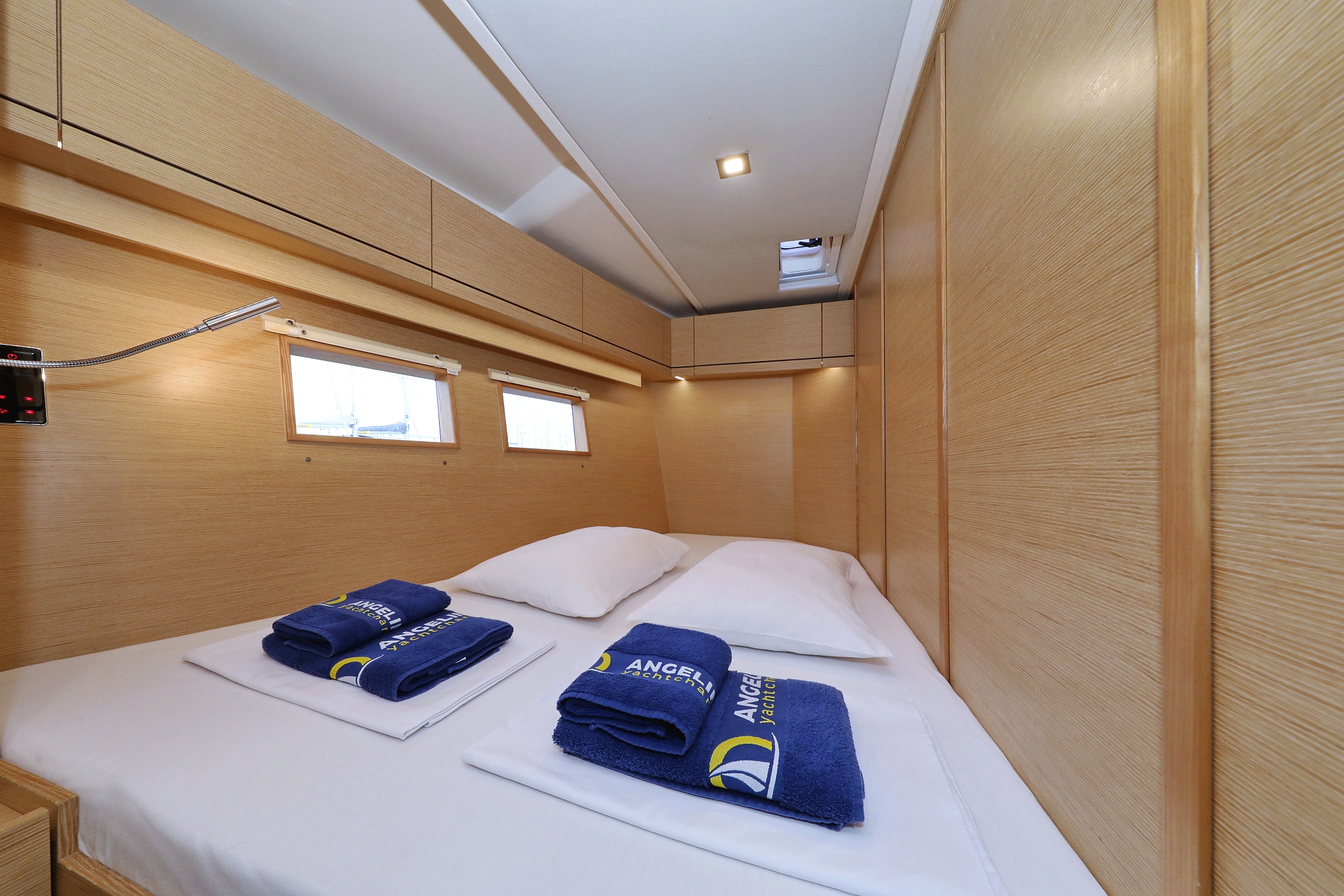 Hanse 548 - 5 + 1 cab. — photo 12