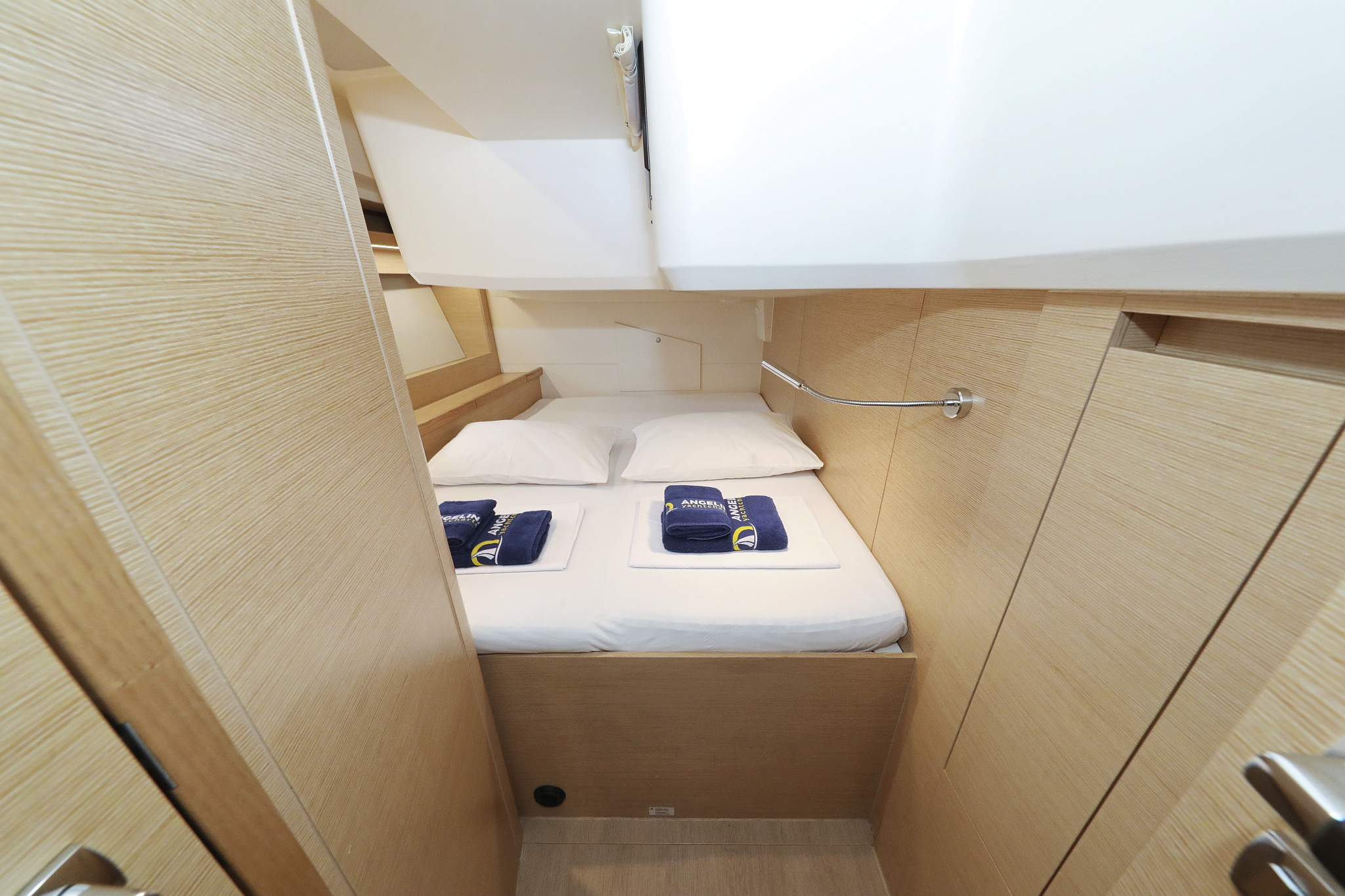 Hanse 548 - 5 + 1 cab. — photo 15