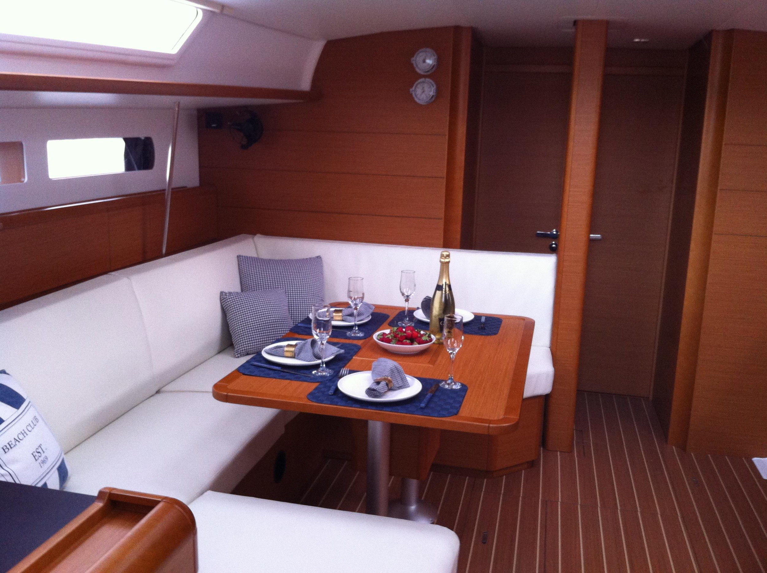 Sun Odyssey 469 — photo 10
