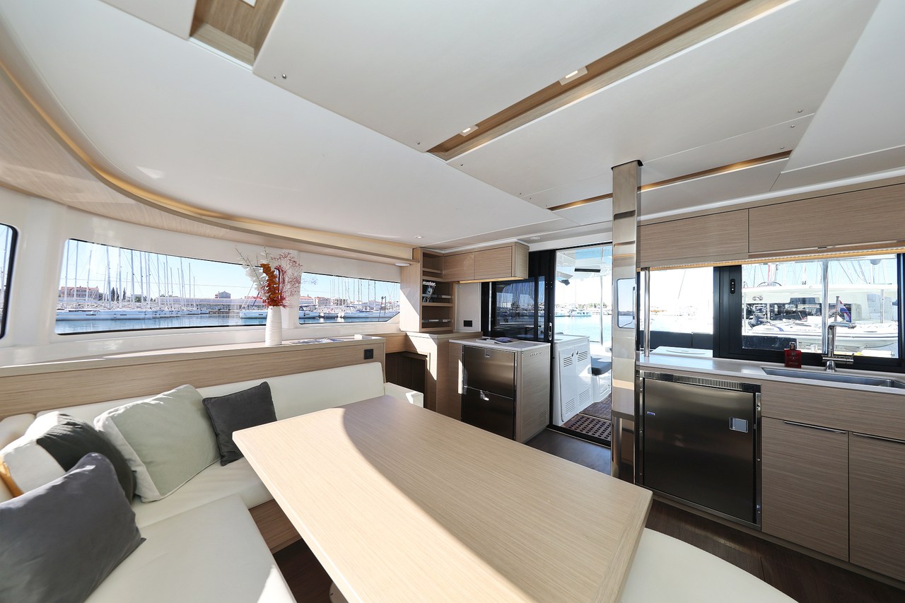 Lagoon 46 - 4 + 2 cab. — photo 16
