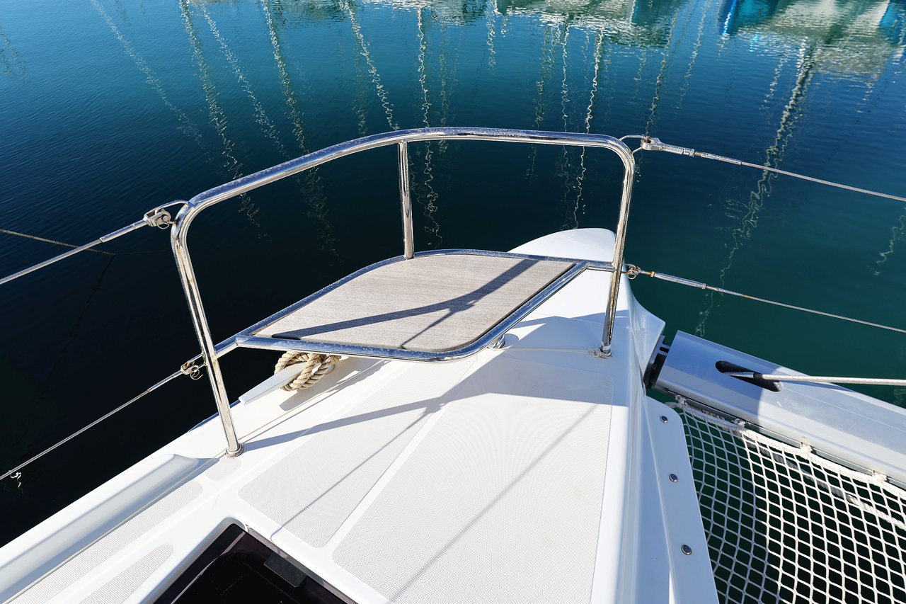 Lagoon 51 - 6 + 1 cab. — photo 8