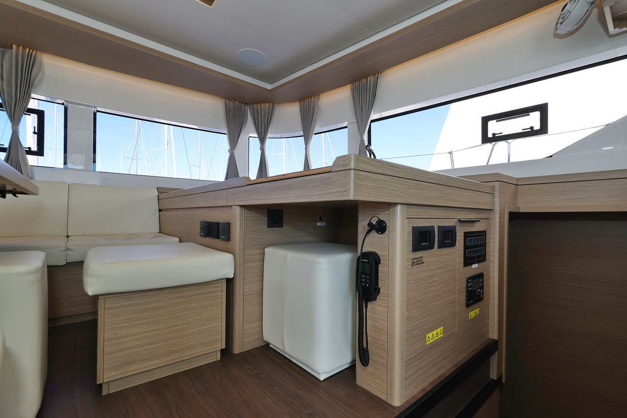 Lagoon 51 - 6 + 1 cab. — photo 17