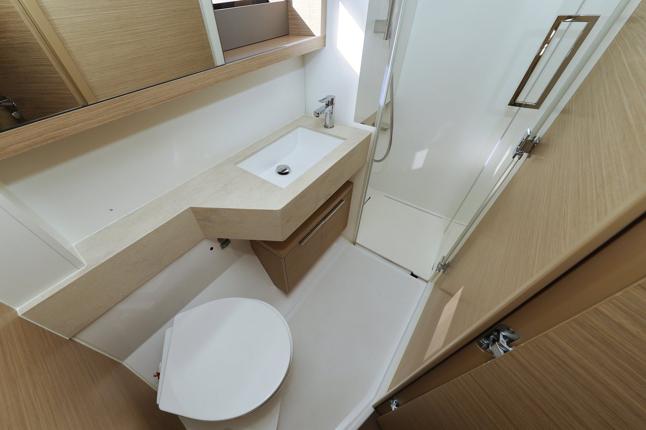 Lagoon 51 - 6 + 1 cab. — photo 26