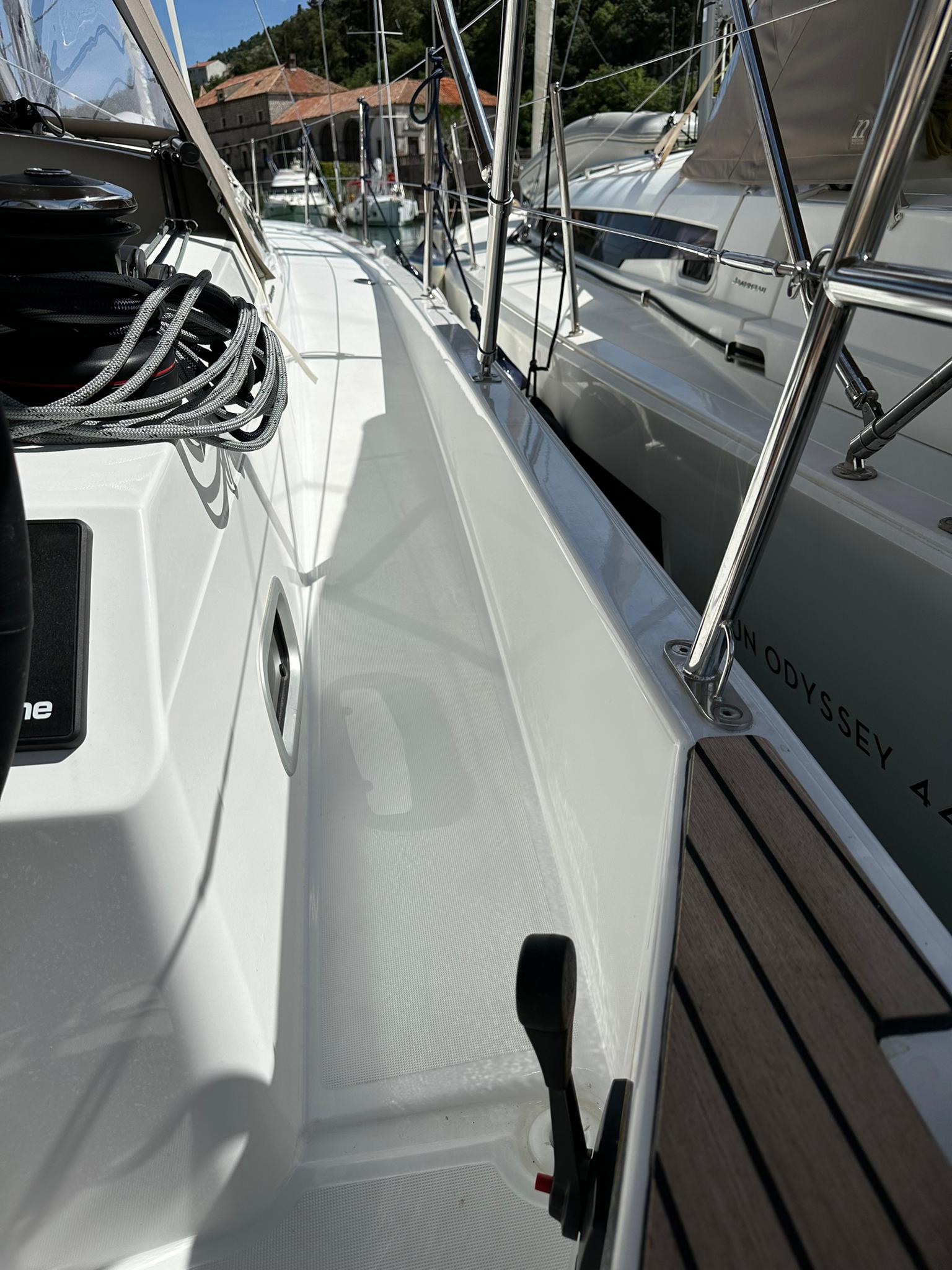 Sun Odyssey 410 - 3 cab. — photo 6