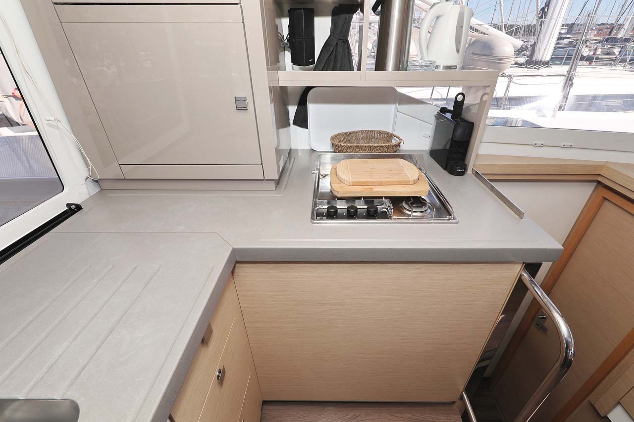 Fountaine Pajot Lucia 40 - 4 cab. — photo 18