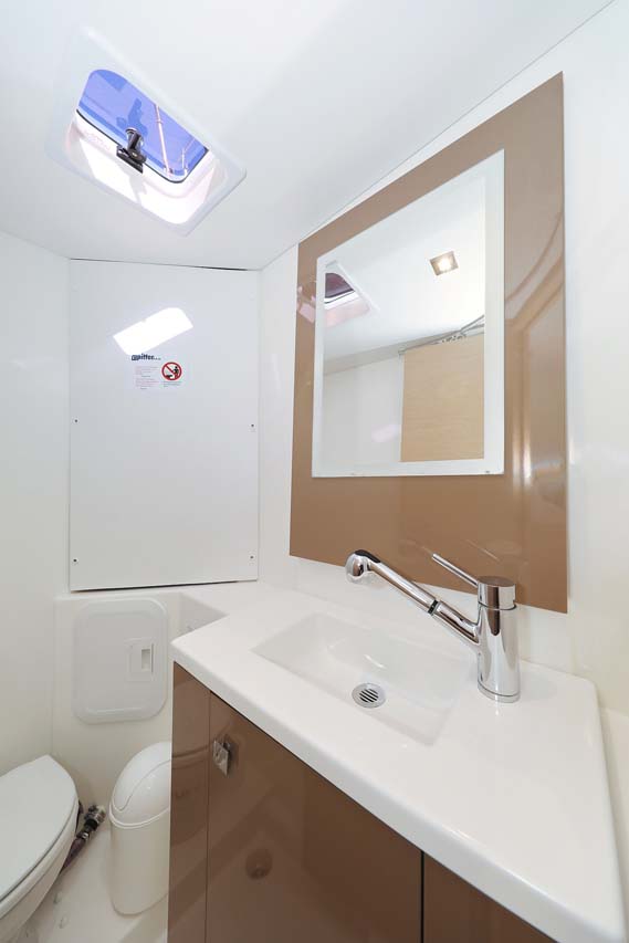 Fountaine Pajot Lucia 40 - 4 cab. — photo 36